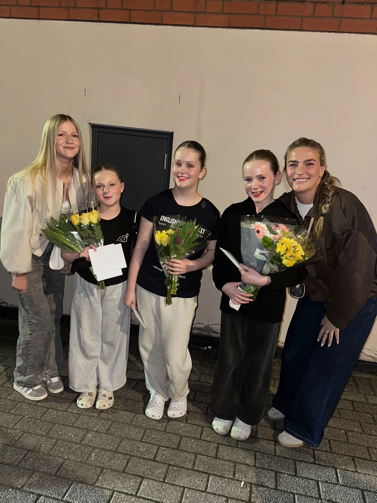 Proud is an understatement🩵
&bull;
3 of our students performed for @englishyouthballet this weekend and absolutely smashed it, we are super proud to say you are a part of LB girls🩰