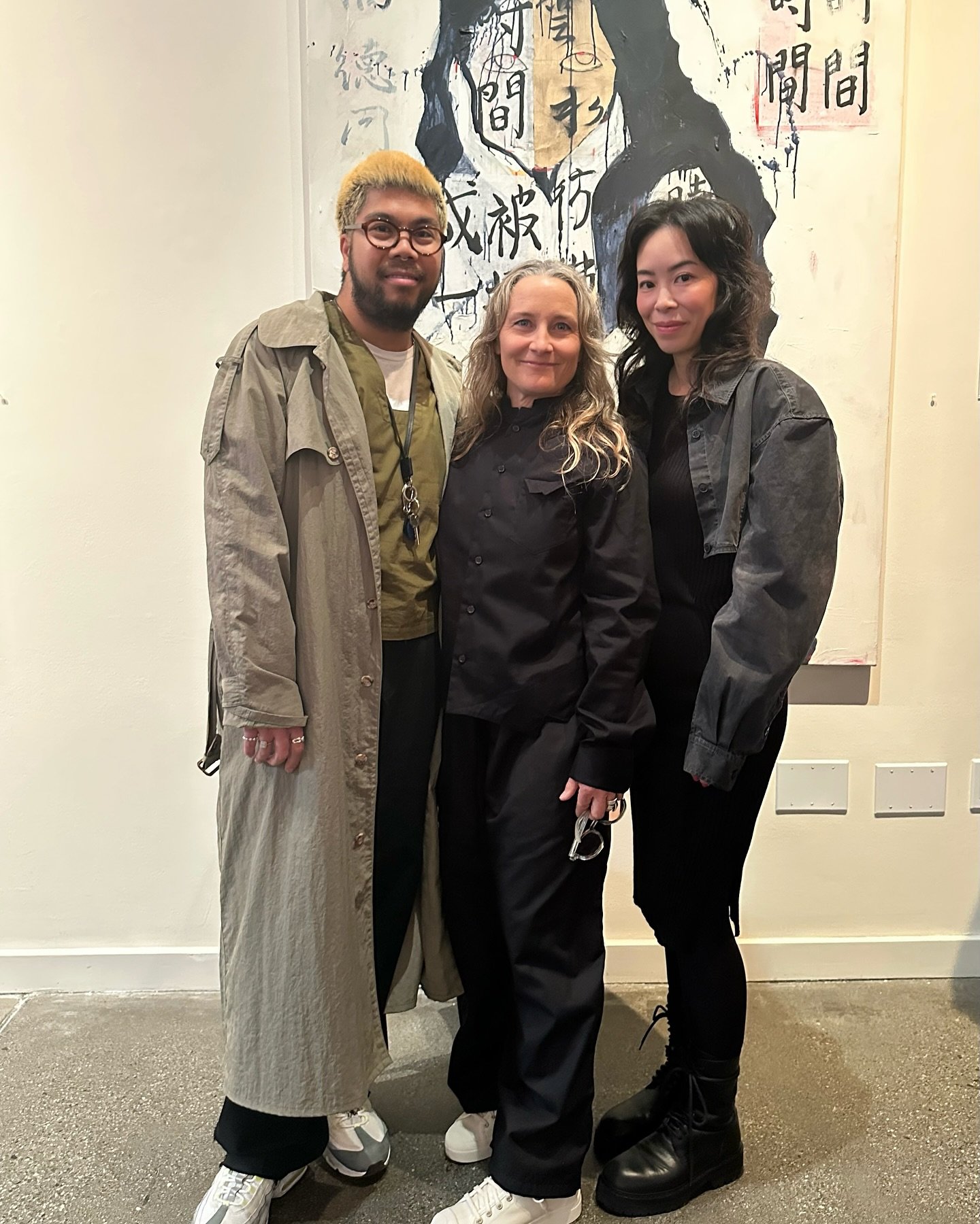 Bay Area arts 💗! Mashup of some stellar 𝘢𝘳𝘵𝘪𝘯𝘨𝘴 these past couple weeks&hellip; 

- @alexhnichols opening at @modernisminc 
- Chinatown Pride @edgeonthesquare @cccsanfrancisco @gapimny 
- #secasfmoma @daisynam @wattisarts &amp; @cacollegeofar