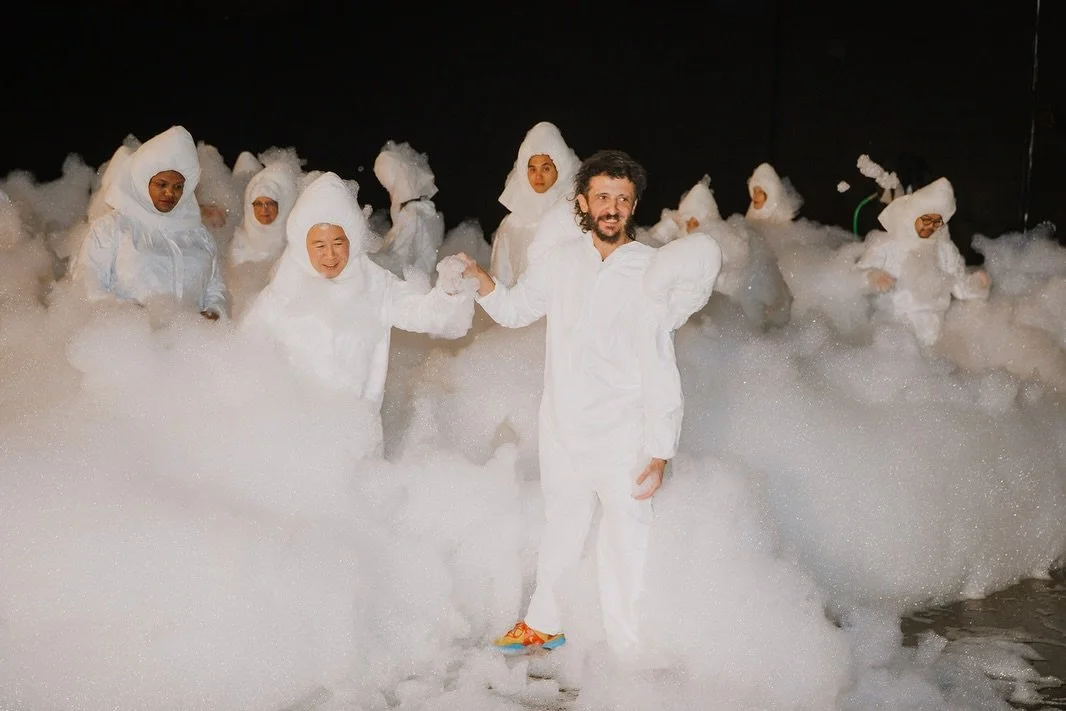 𝗛𝗔𝗣𝗣𝗬 𝗛𝗢𝗟𝗜𝗗𝗔𝗬𝗦! (｡&hearts;‿&hearts;｡) 🌟

Warm wishes to you and yours this holiday season. From the foamy euphoria of Michail Michailov&rsquo;s Self-Brainwashing to the dynamic collaborations, solo exhibitions and multidisciplinary prog