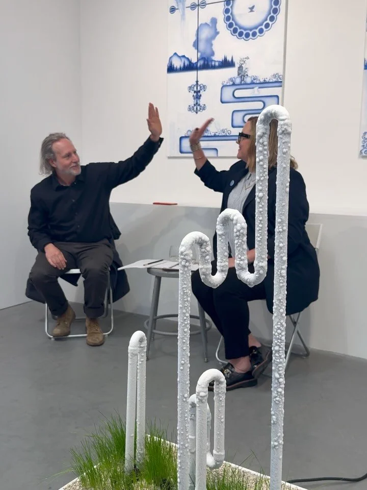 closing out R.Colosky&rsquo;s 𝘋𝘰𝘯&rsquo;𝘵 𝘍𝘰𝘳𝘨𝘦𝘵 𝘠𝘰𝘶𝘳 𝘌𝘢𝘳𝘵𝘩𝘲𝘶𝘢𝘬𝘦 𝘗𝘢𝘯𝘵𝘴 with high-fives and big ❤️ to our vibrant and engaged community! Special shoutouts to @randy_colosky @aimeeleduc @amykisch @tiffanyshlain @diannedec❣️