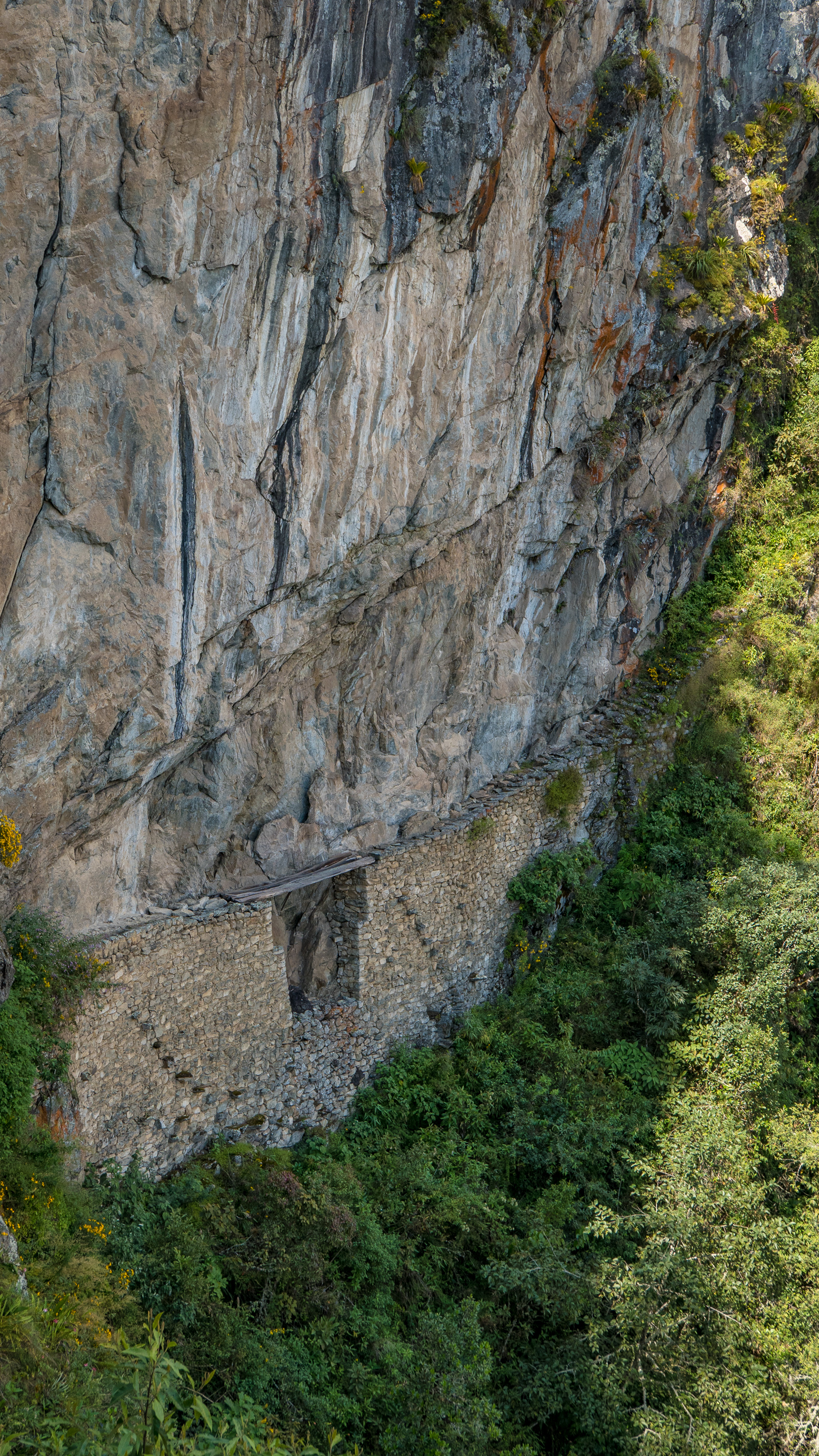 The Inka-bridge - would you cross?