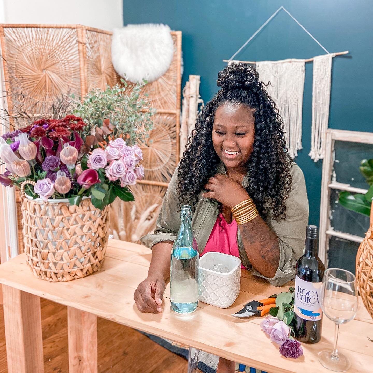 My Black Joy....will not just be a hashtag. #BlackJoy will be something I feel, live, embrace &amp; spread. Tonight I hosted another NATIONWIDE #BreeBlooms floral workshop....and was pure magic.
.
.
.
I switched it up a little. I wanted to hear the w