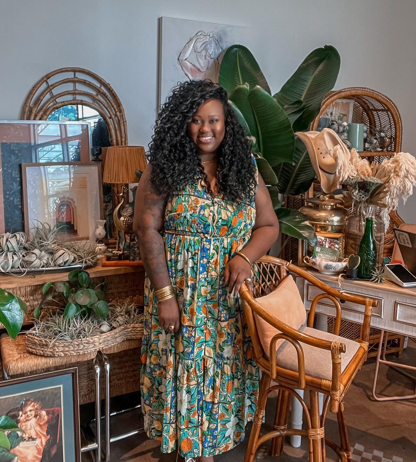 My bubby @kentwashington wrote these words &amp; they were 👌🏾

Do what others don&rsquo;t. Wake up earlier. Stay later. Move in silence.

Sacrifice comfort. 

Stay disciplined when they get distracted. While they talk, you build.
While they wish, y