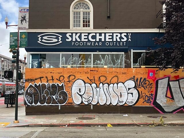 The pandemic has improved the Sketchers store front. #art #graffiti #vandalism #throwups #missiondistrict