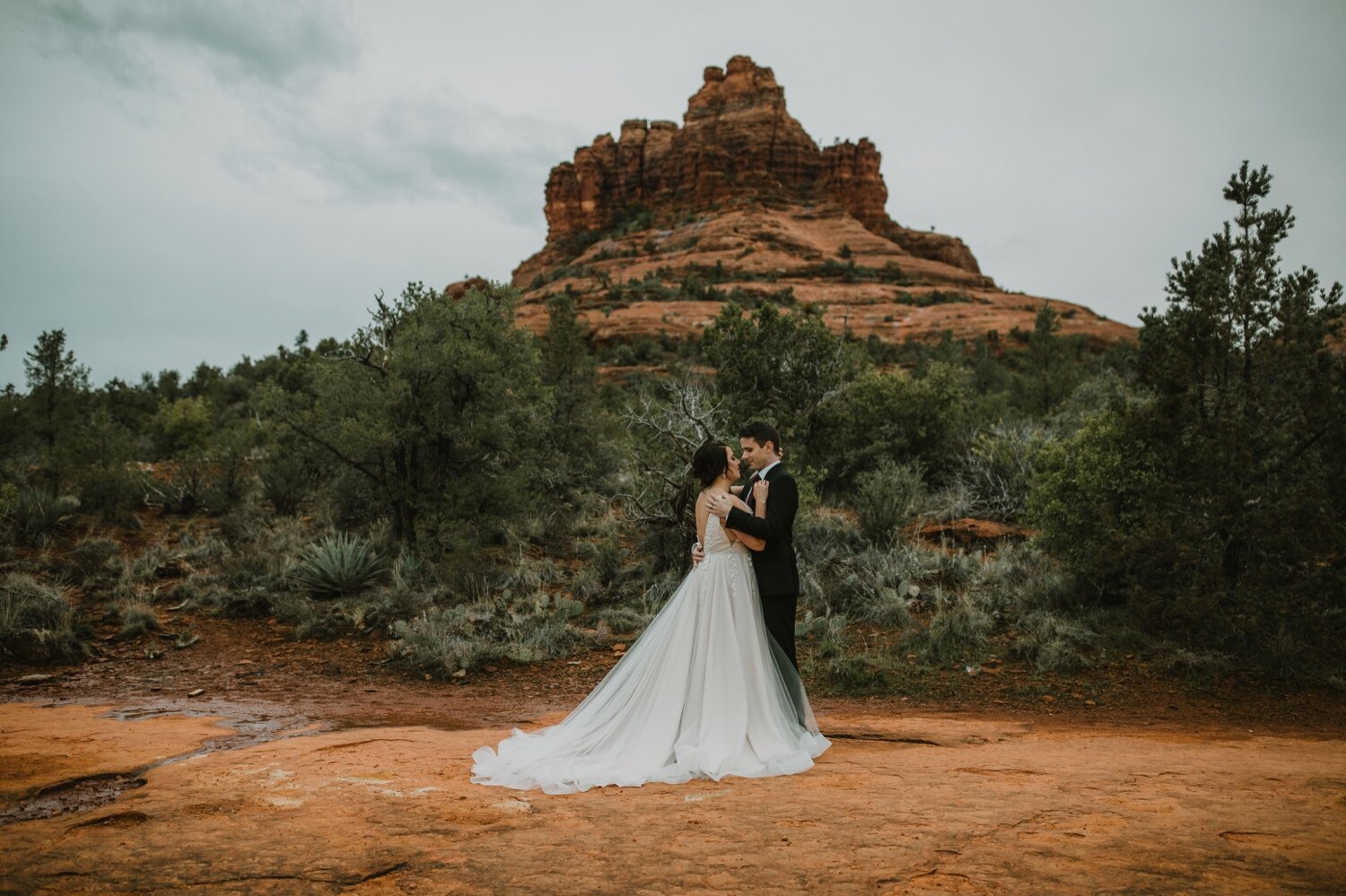 24_D&E-Sedona Elopement Photographer + Videographer-81.jpg