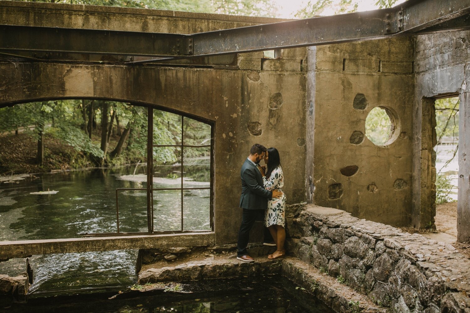 06_A&T-Milwaukee Waukesha Engagement Photographer-16.jpg