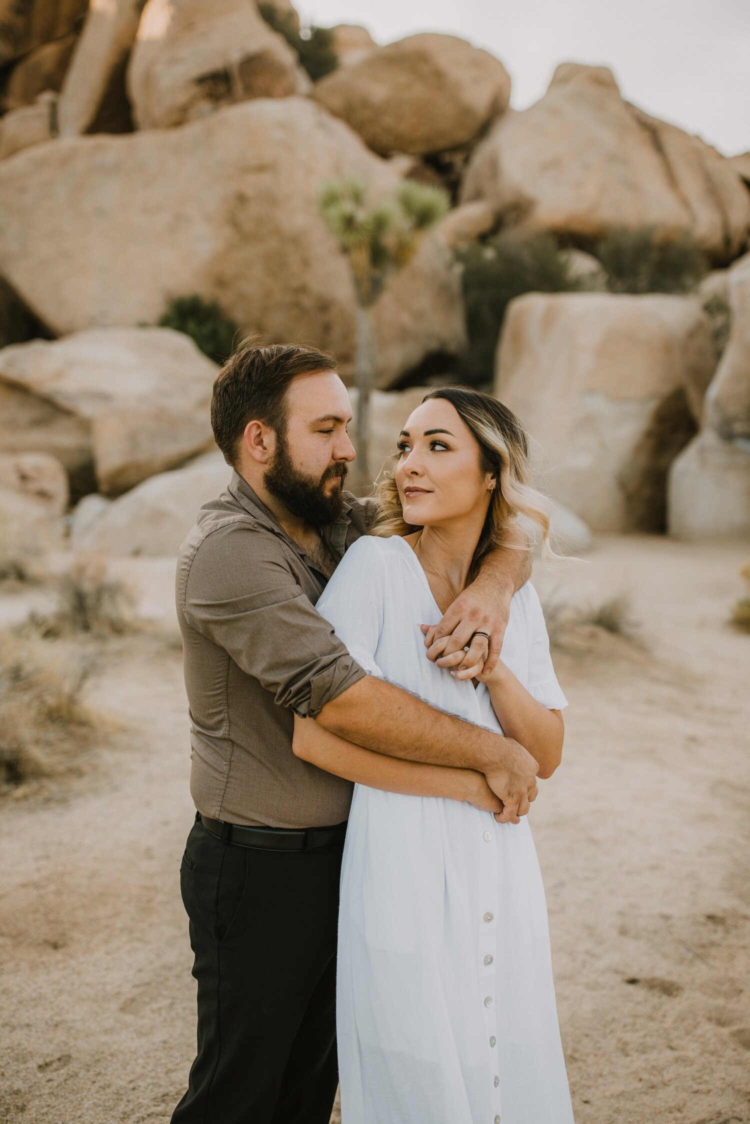 10_J&B-Joshua Tree Photographer Videographer-18.jpg