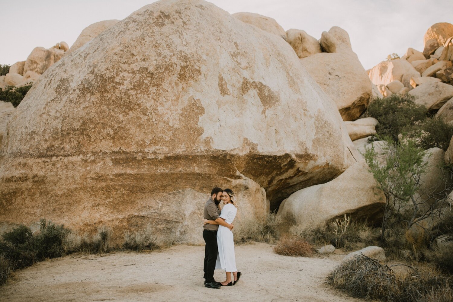 27_J&B-Joshua Tree Photographer Videographer-49.jpg