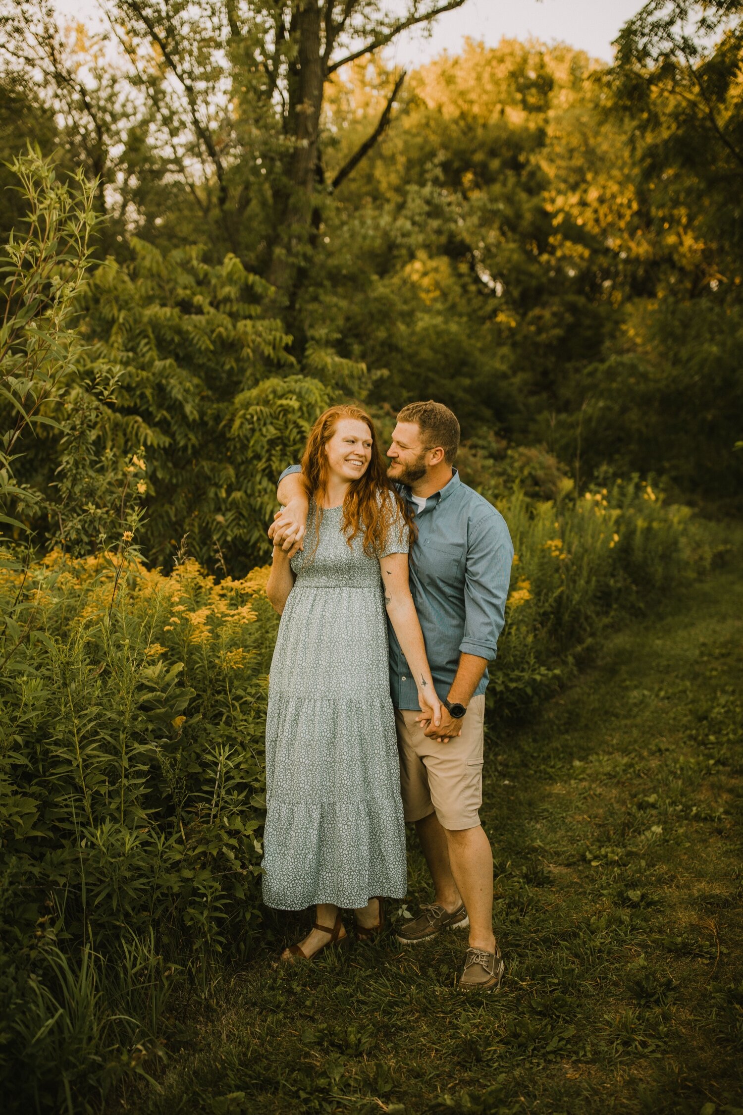 09_E&E-Milwaukee Engagement Photographer-26.jpg