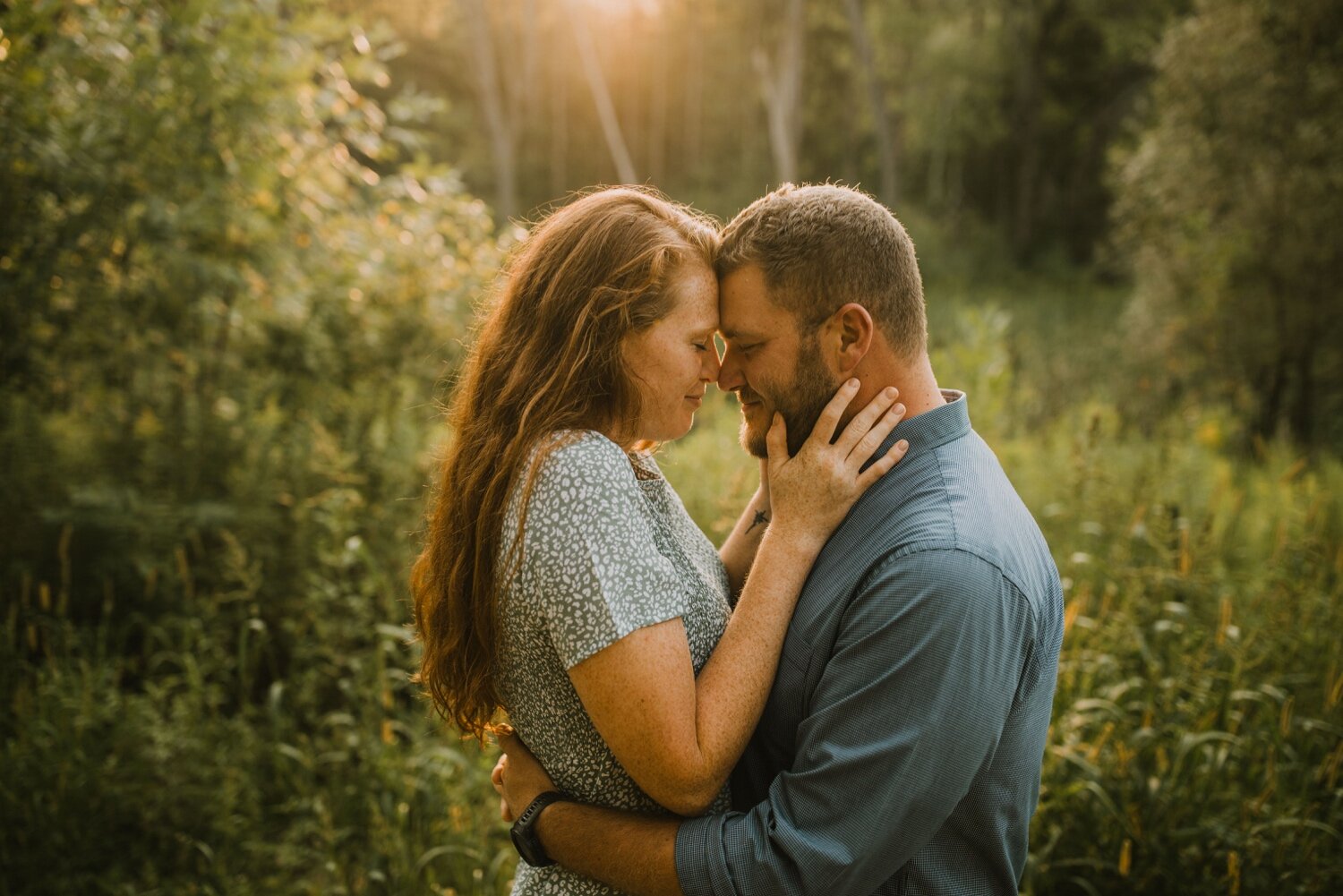 13_E&E-Milwaukee Engagement Photographer-35.jpg