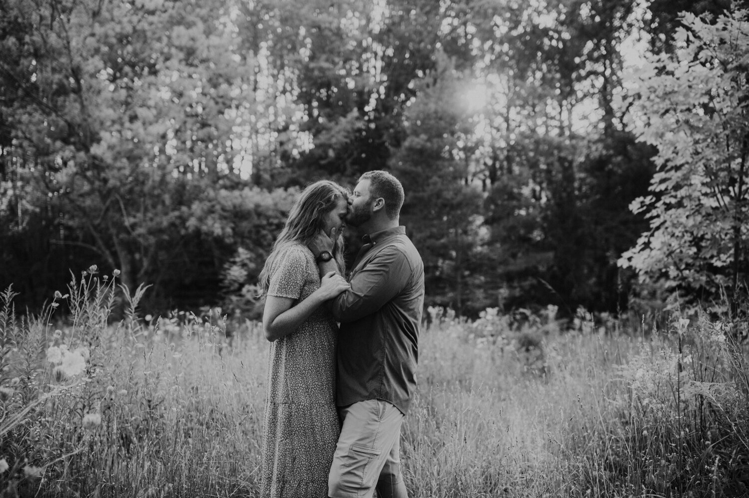 19_E&E-Milwaukee Engagement Photographer-48.jpg