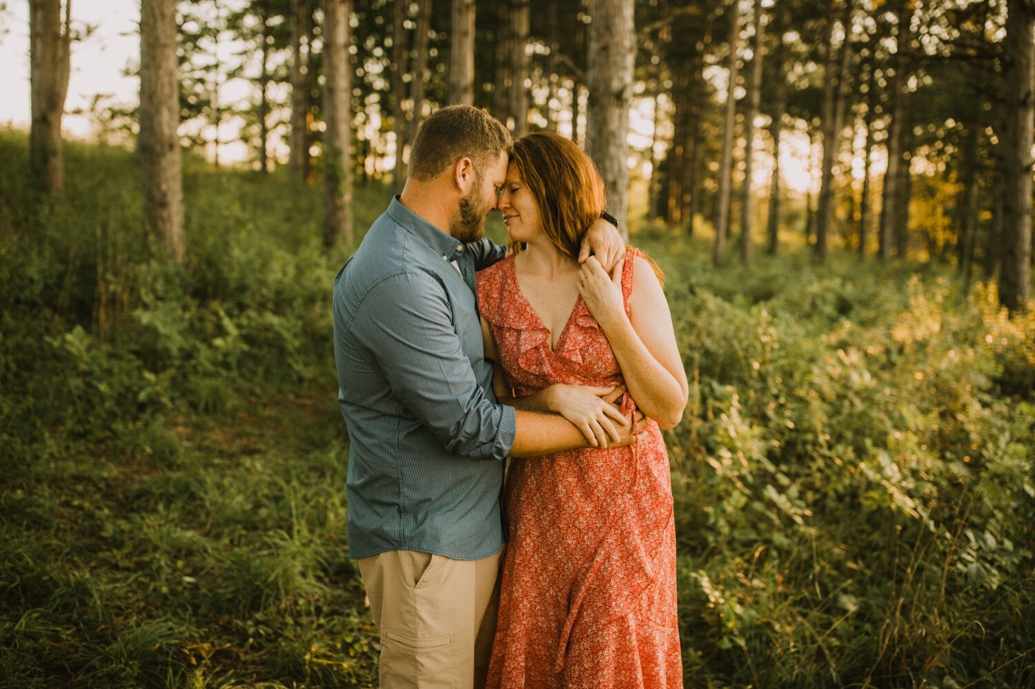 23_E&E-Milwaukee Engagement Photographer-63.jpg