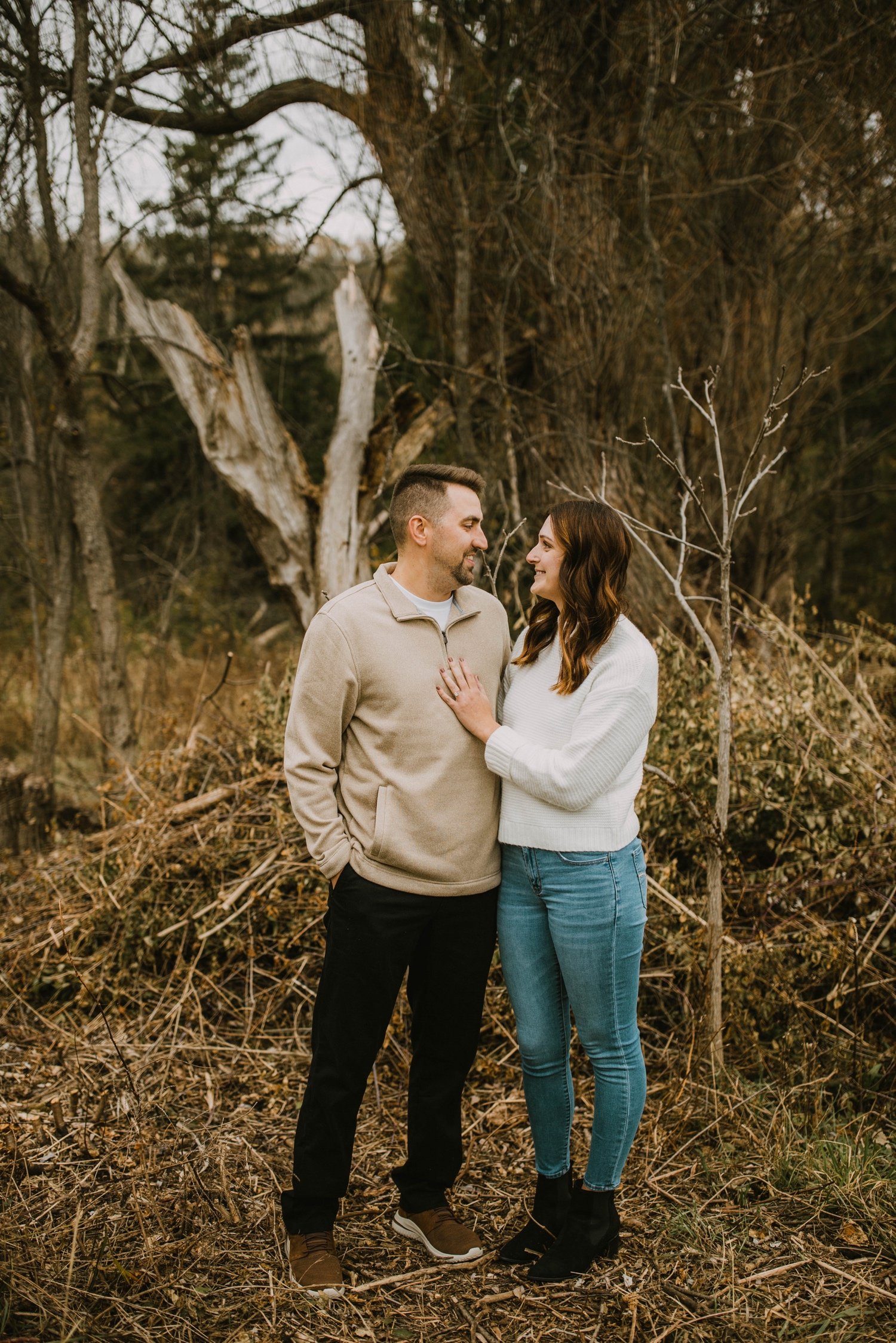 01_D&A-Milwaukee Engagement Photographer-2.jpg