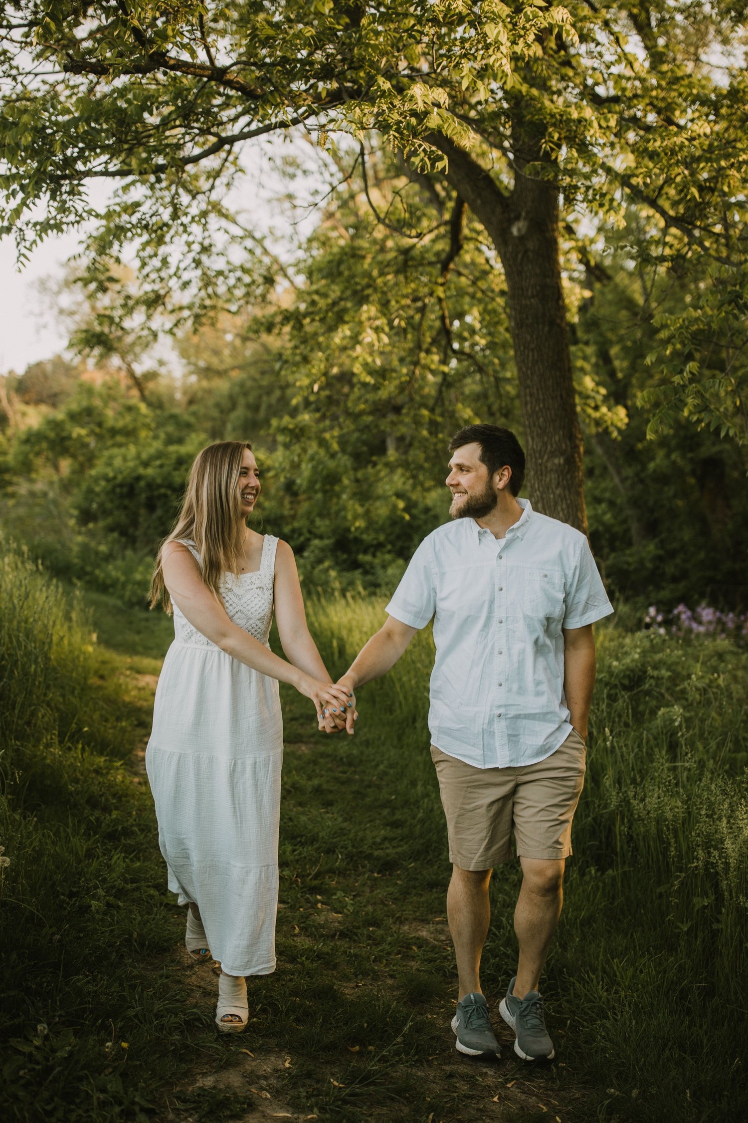 07_B&B-Milwaukee Engagement Photographer Videographer-20.jpg