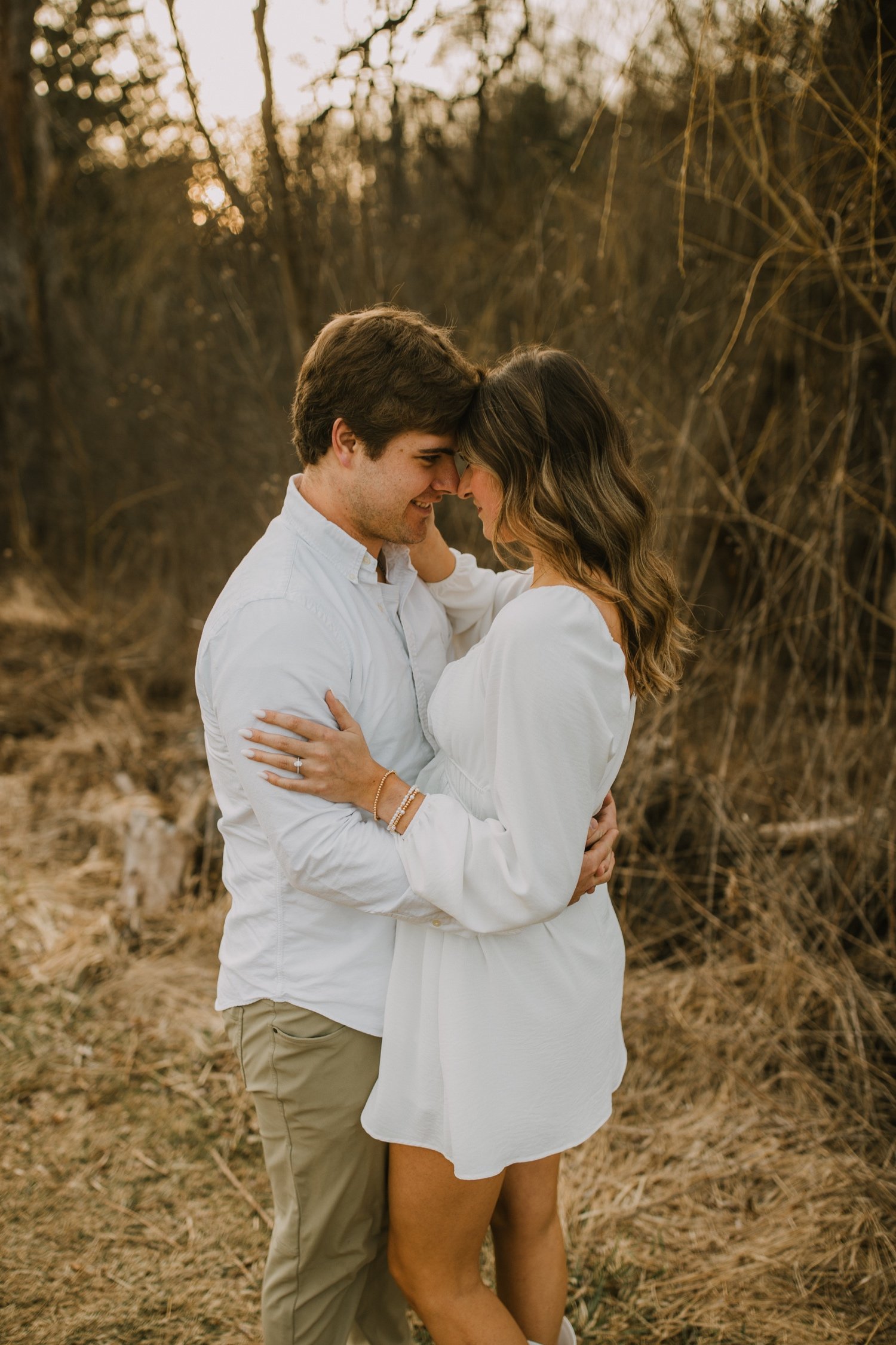 05_J&A-Milwaukee Engagement Photographer-11.jpg