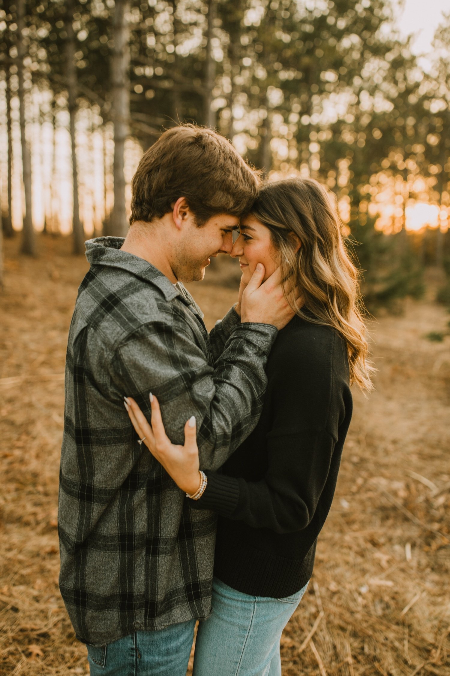 16_J&A-Milwaukee Engagement Photographer-46.jpg