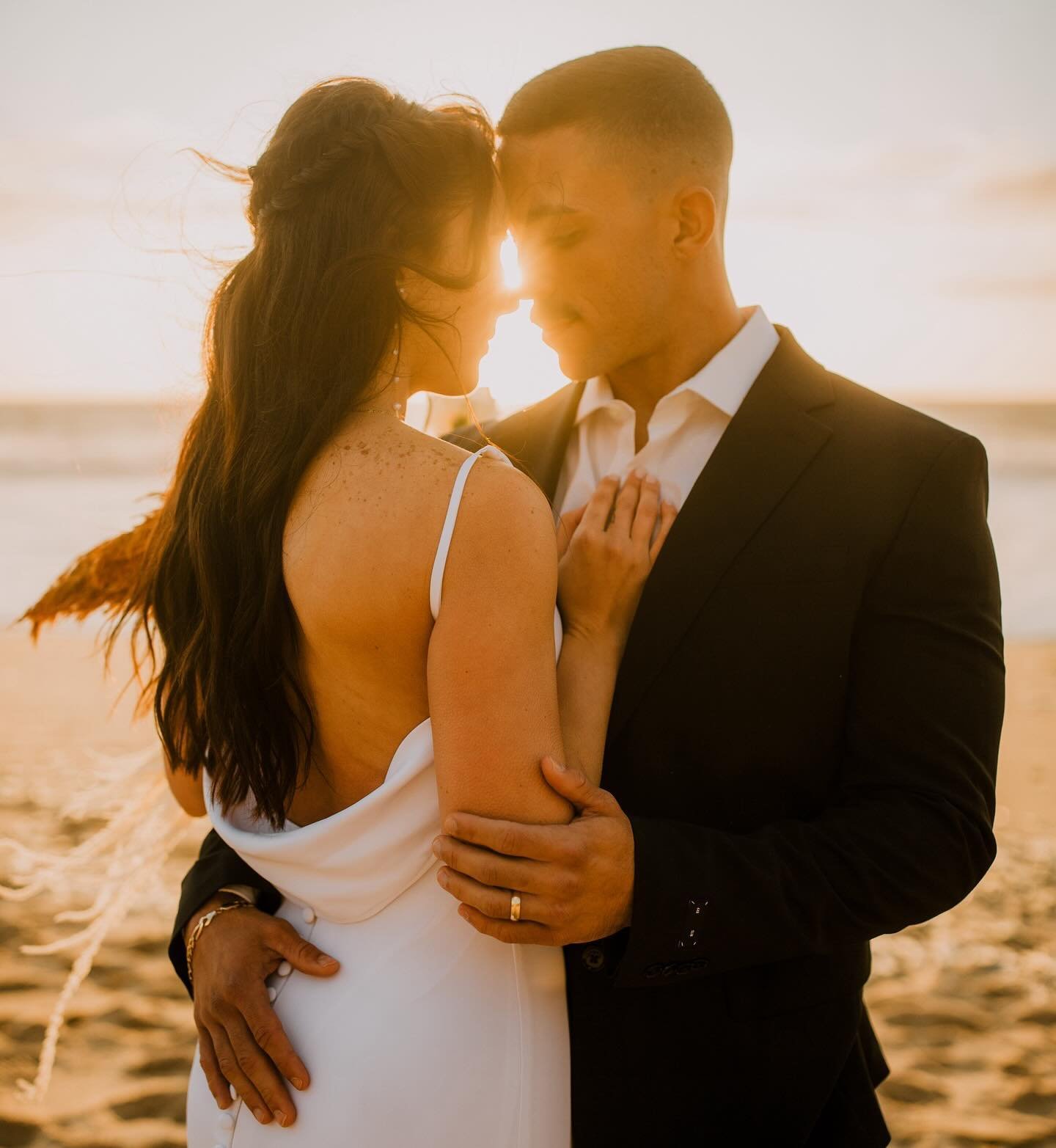 These gorgeous photos of these incredible humans are on the blog!! 😍🫶🏻

https://www.degrootfilmco.com/blog-1/2024/5/10/jordan-amp-marcos-big-sur-elopement-monterey-pacific-grove-california-wedding-elopement-photographer-videographer
