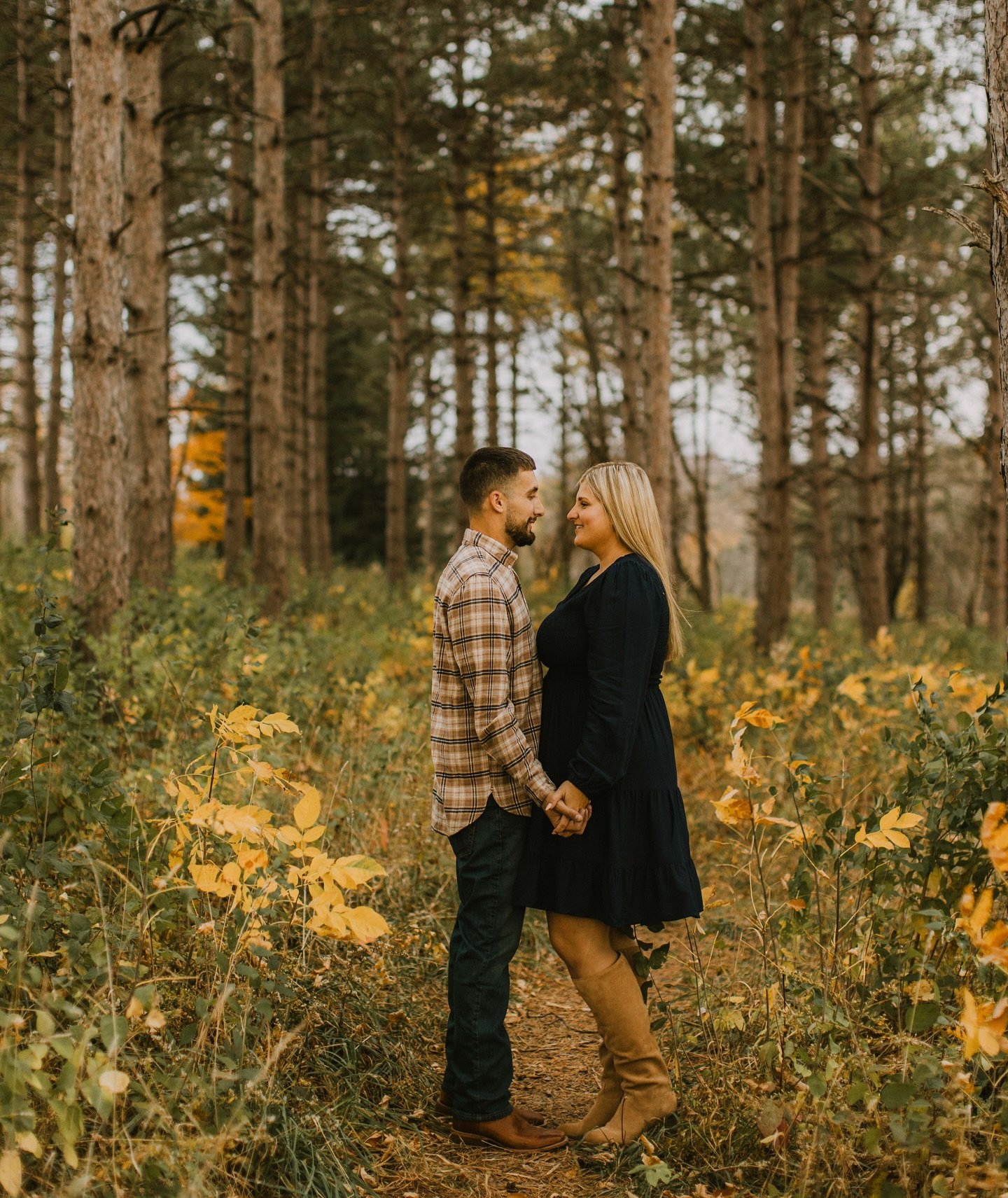 Brittany &amp; Nicks engagement preview is on the blog!! 🥰 

https://www.degrootfilmco.com/blog-1/2024/11/4/brittany-amp-nick-engagement-burlington-milwaukee-wisconsin-wedding-photographer-videographer