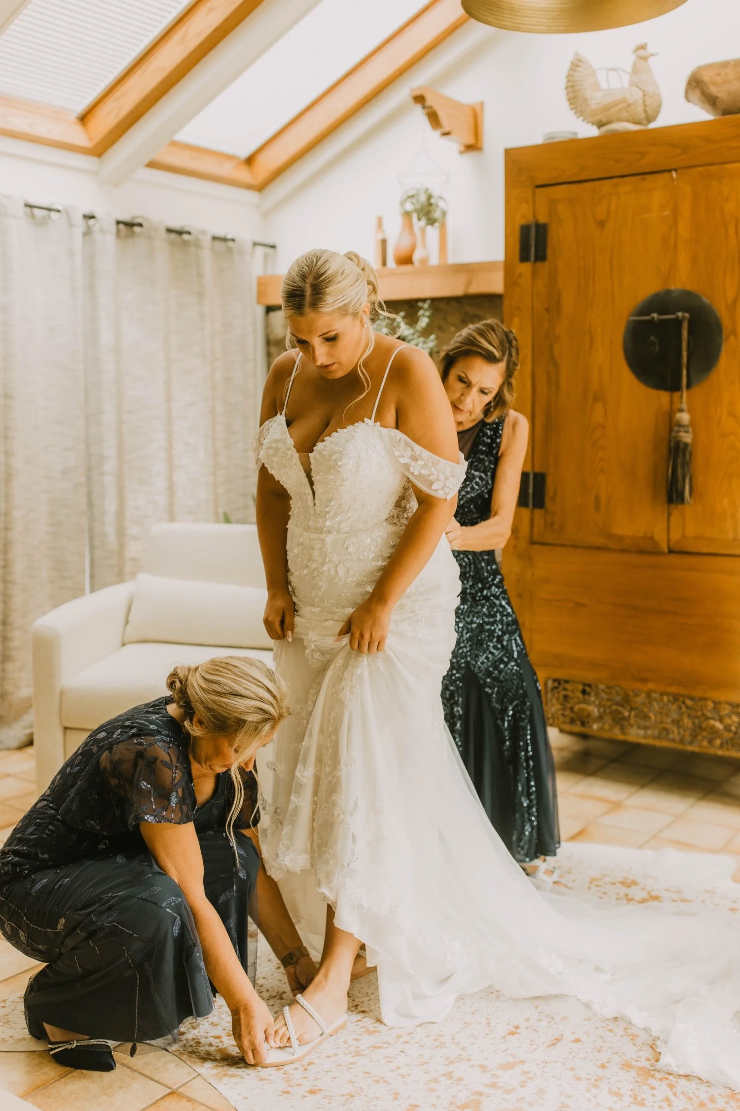 009_B&N-Milwaukee Wedding Photographer Videographer-65.jpg