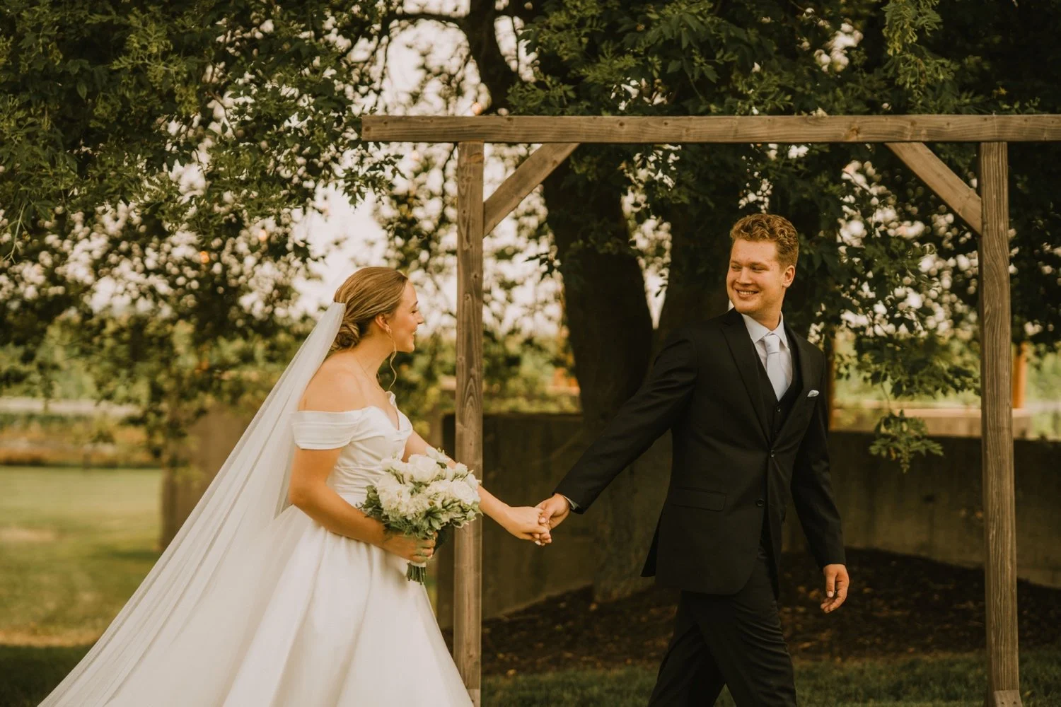 034_B&J-Milwaukee Wedding Photographer Videographer-306.jpg