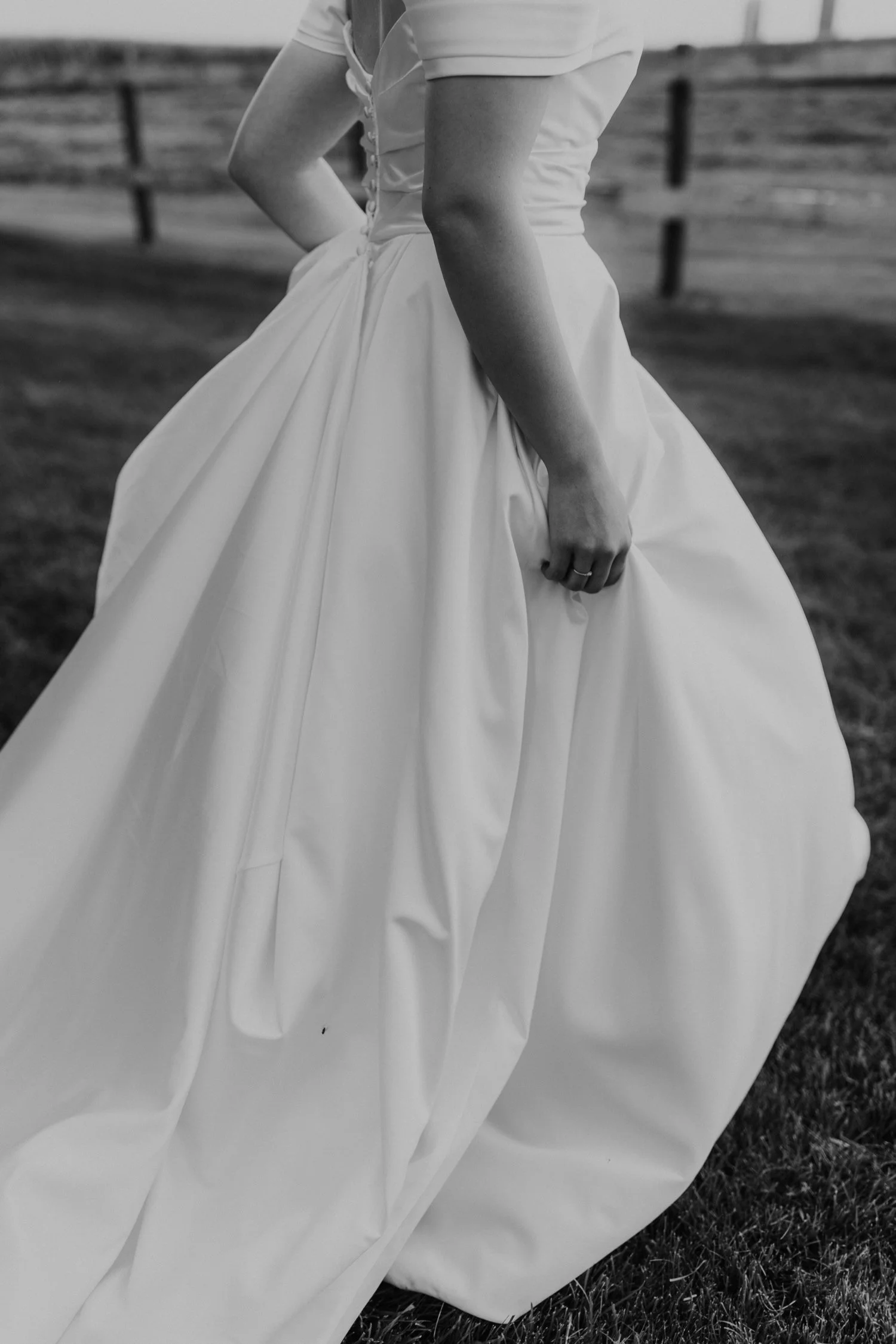 081_B&J-Milwaukee Wedding Photographer Videographer-906.jpg