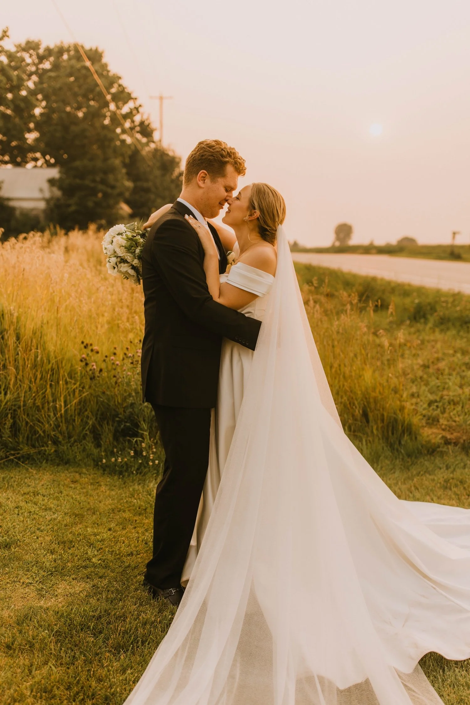 093_B&J-Milwaukee Wedding Photographer Videographer-966.jpg