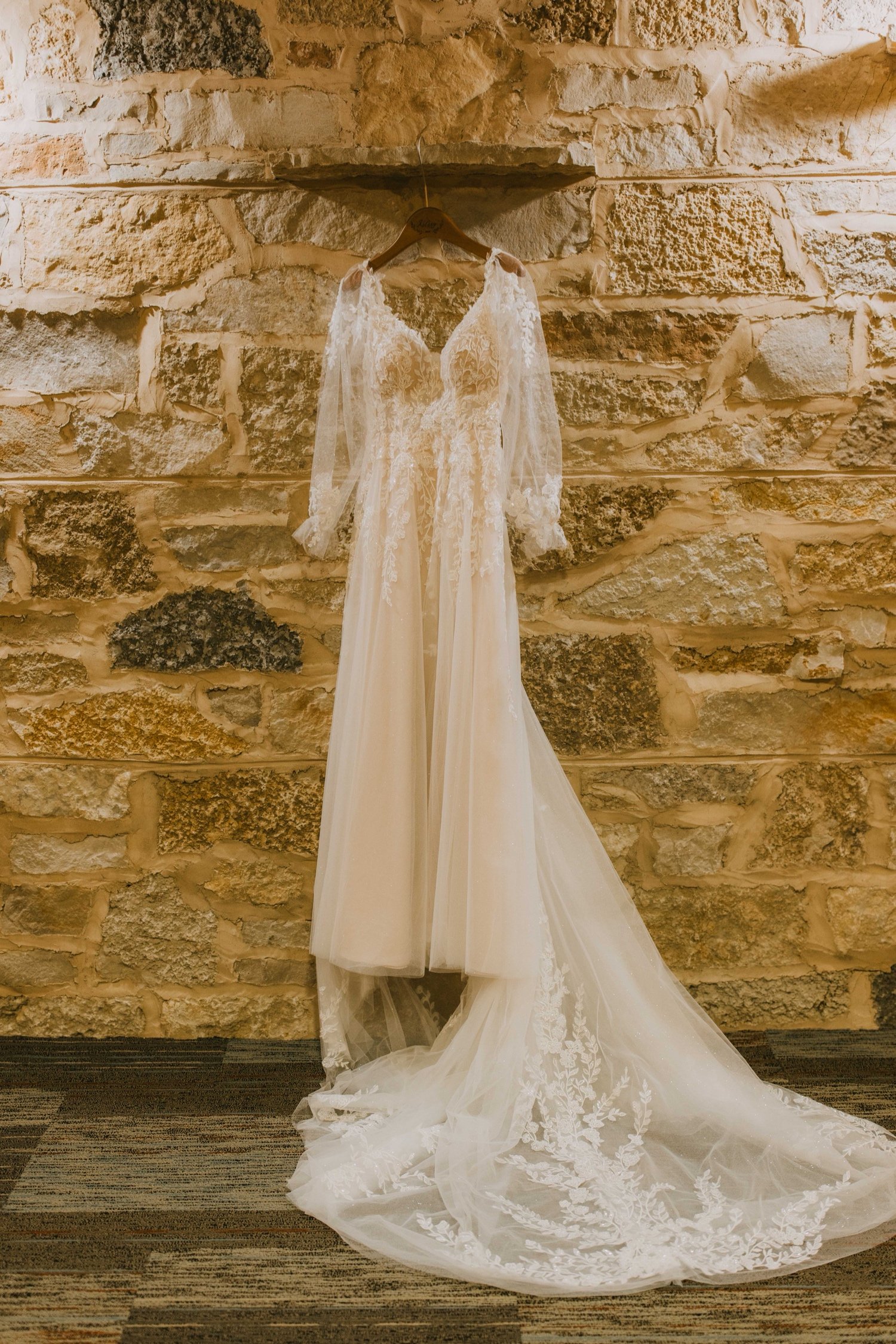 01_K&E-Palm Springs Wedding Photographer Videographer-31.jpg
