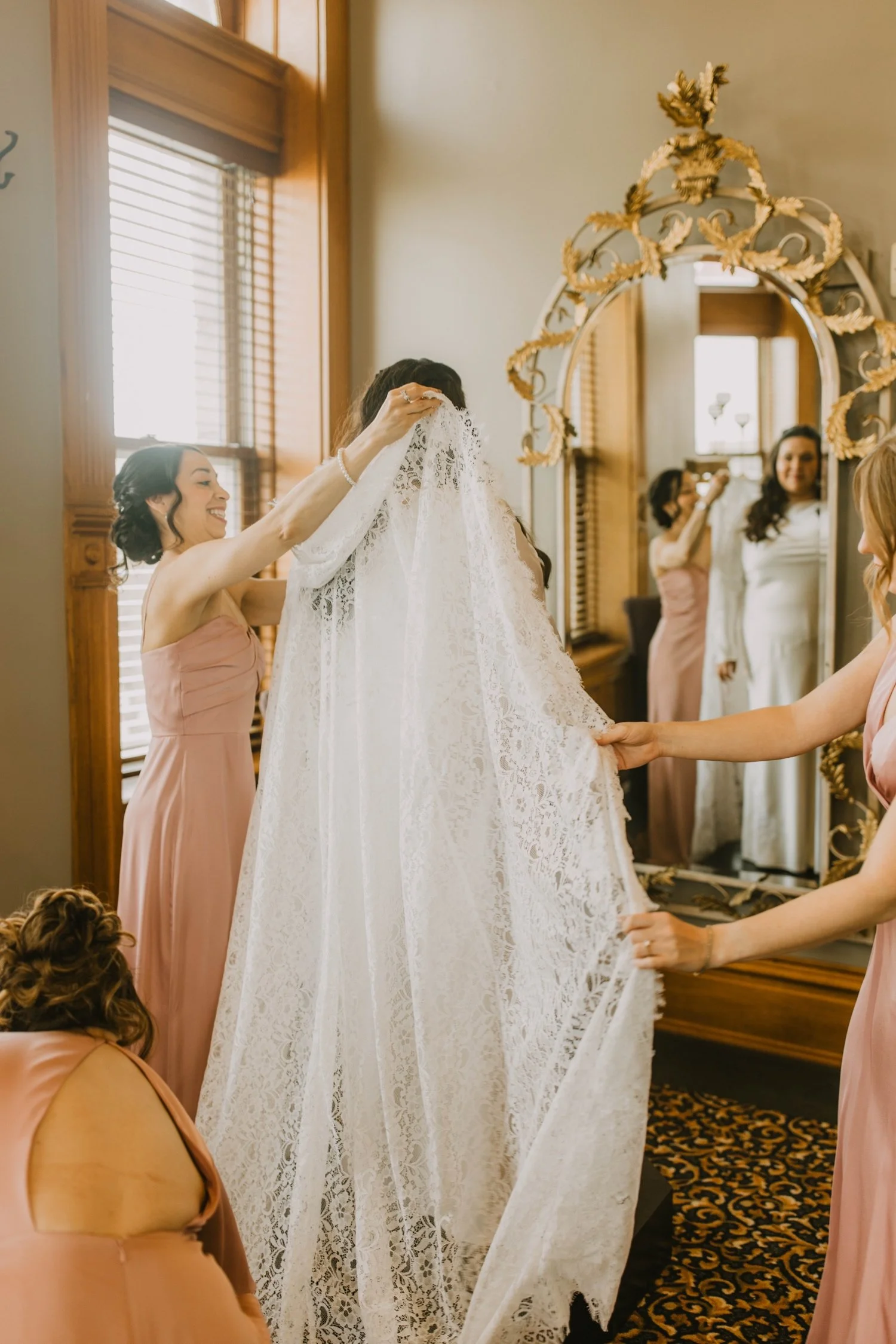 024_M&R-Milwaukee Wedding Photographer Videographer-240.jpg