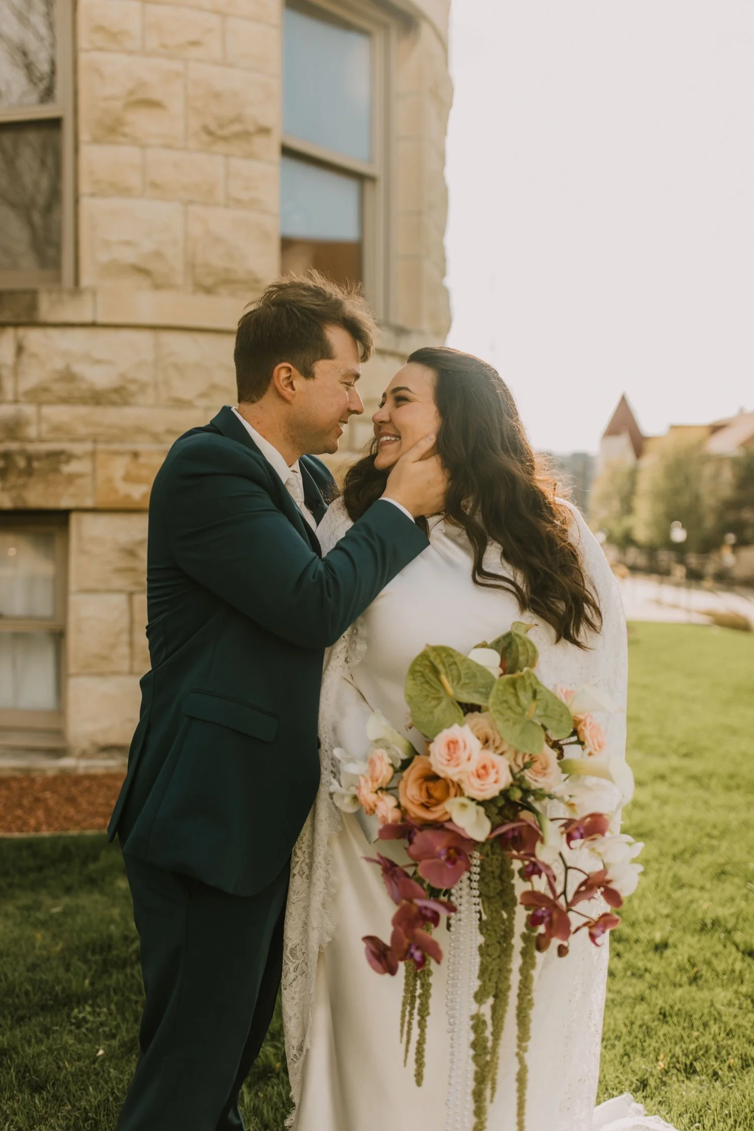 060_M&R-Milwaukee Wedding Photographer Videographer-480.jpg