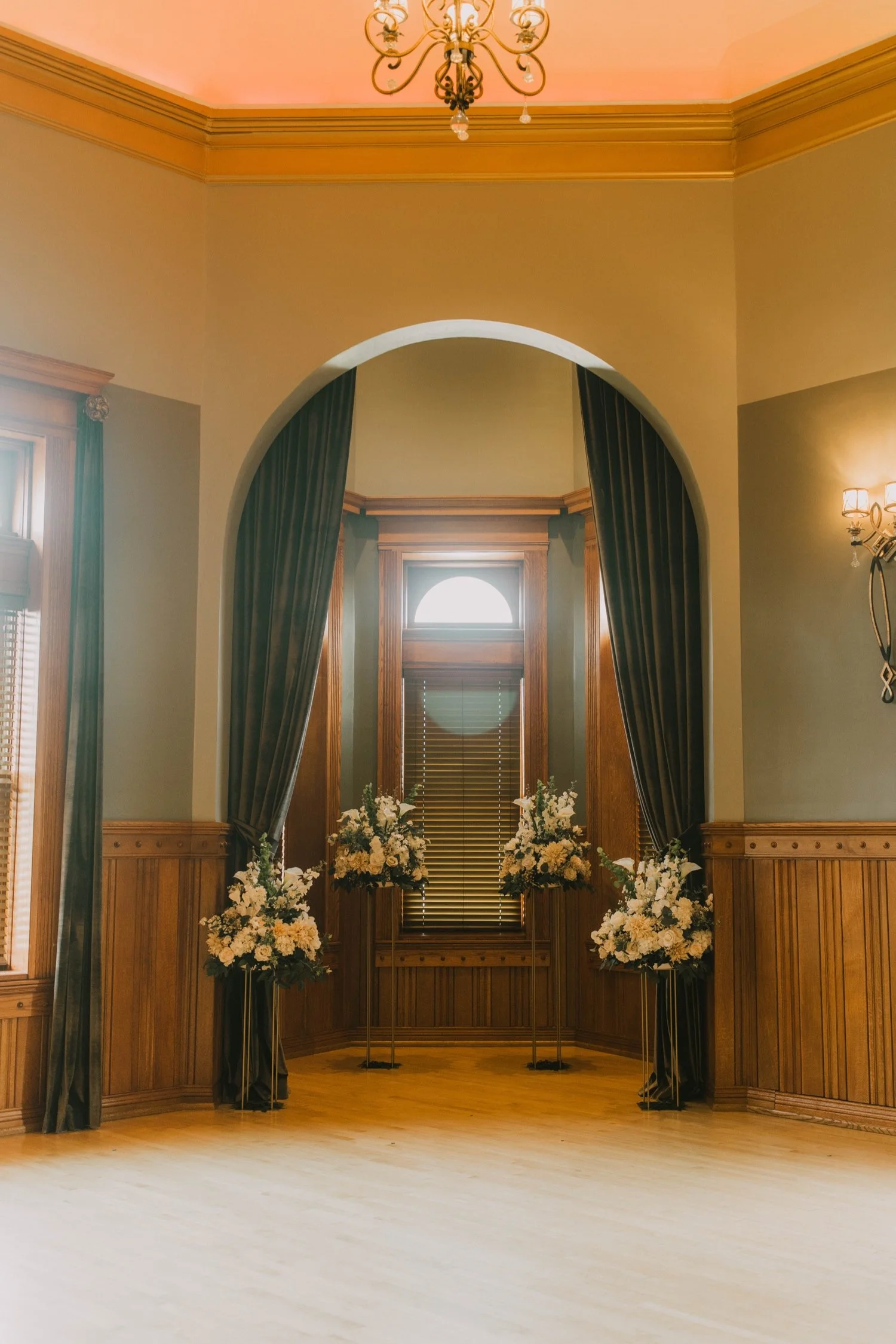 062_M&R-Milwaukee Wedding Photographer Videographer-514.jpg