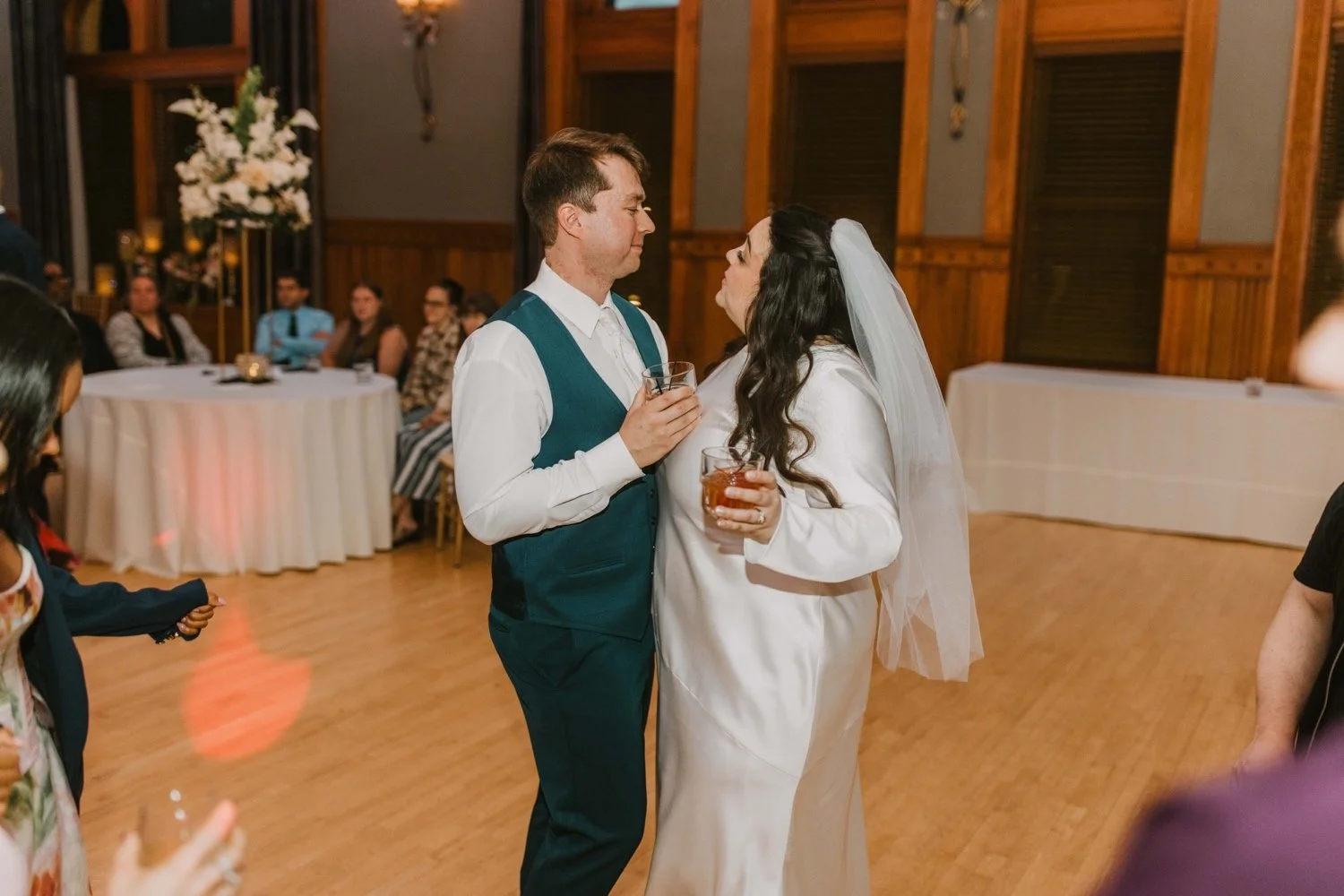 107_M&R-Milwaukee Wedding Photographer Videographer-940.jpg