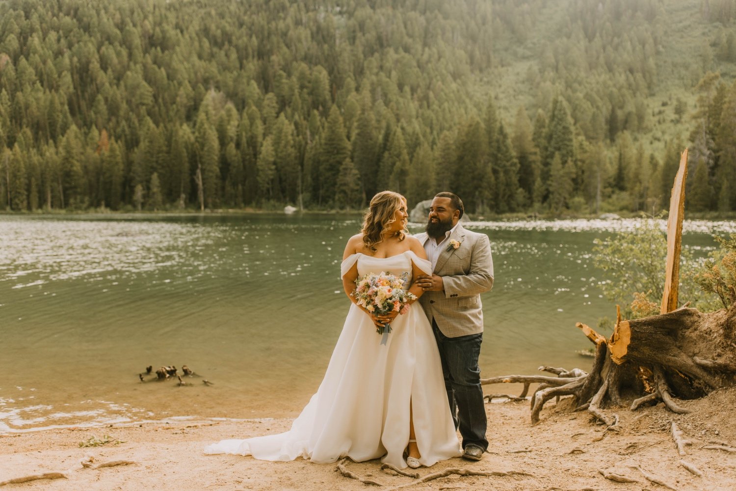29_S&C-Colorado Elopement Photographer Videographer-201.jpg