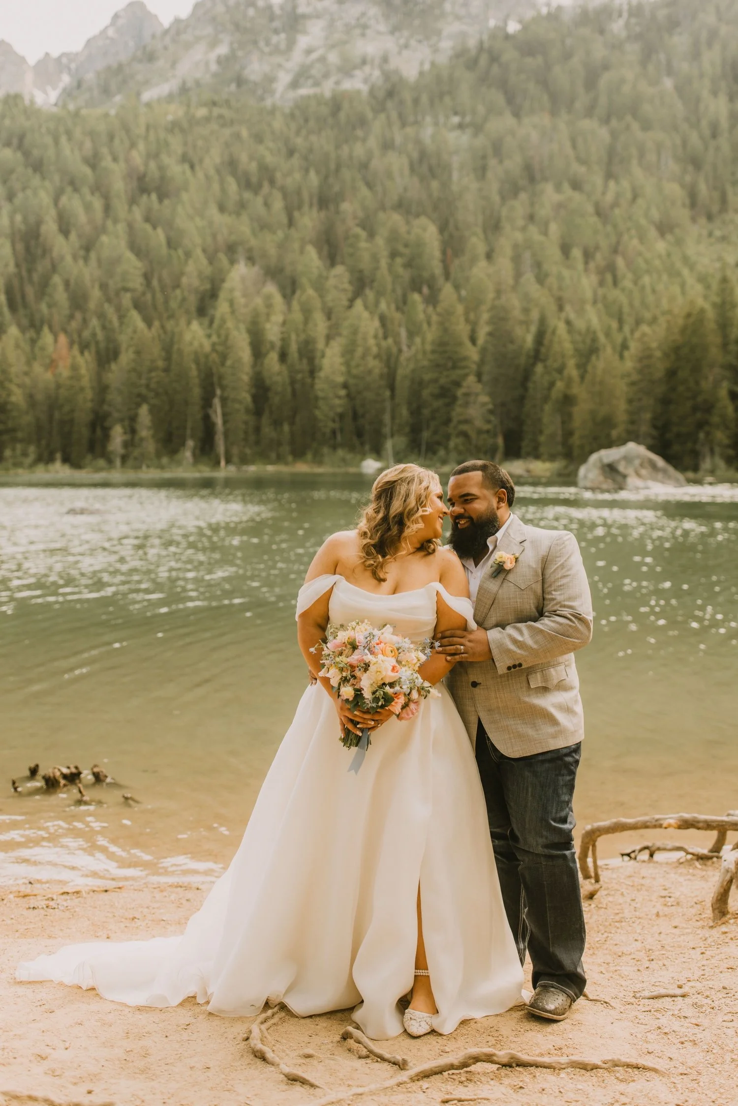 30_S&C-Colorado Elopement Photographer Videographer-203.jpg