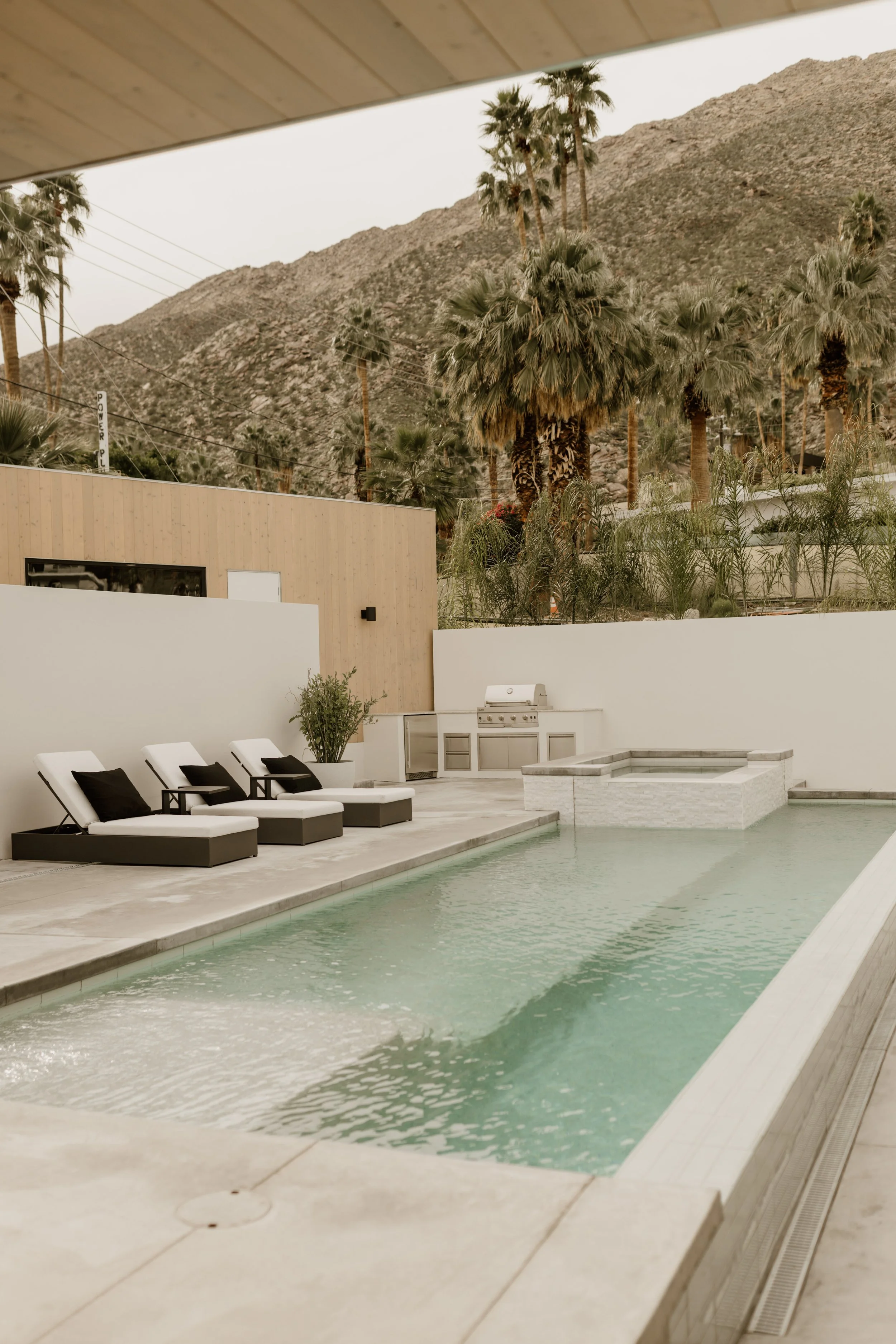 310 W Crestview-Palm Springs Photographer Videographer-5.jpg