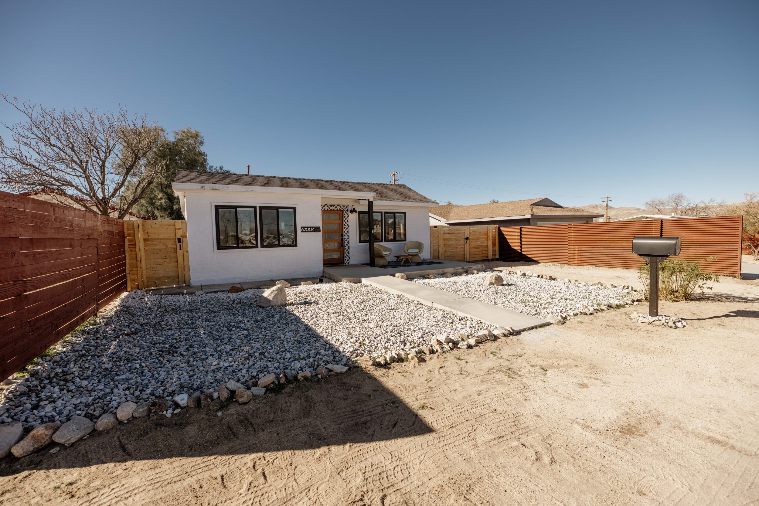 62004 Sunburst-Palm Springs Photographer Videographer-21.jpg