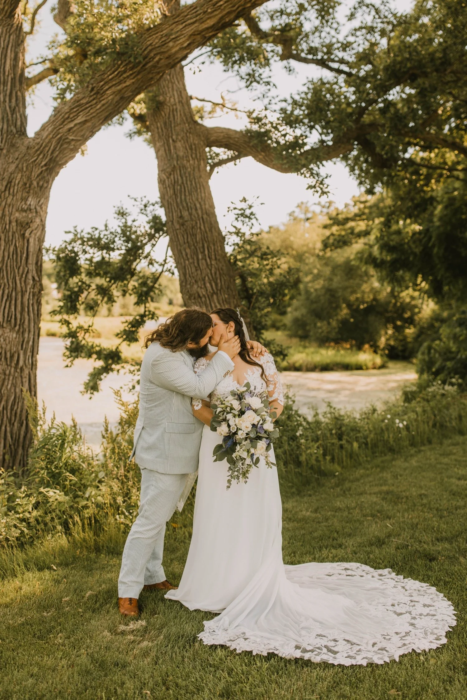 050_A&J-Milwaukee Wedding Photographer Videographer-570.jpg