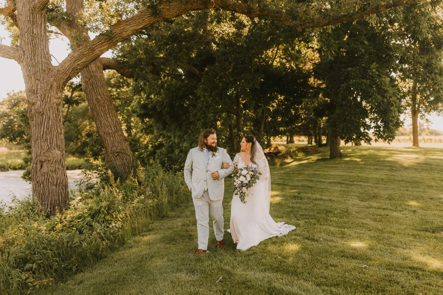 056_A&J-Milwaukee Wedding Photographer Videographer-594.jpg