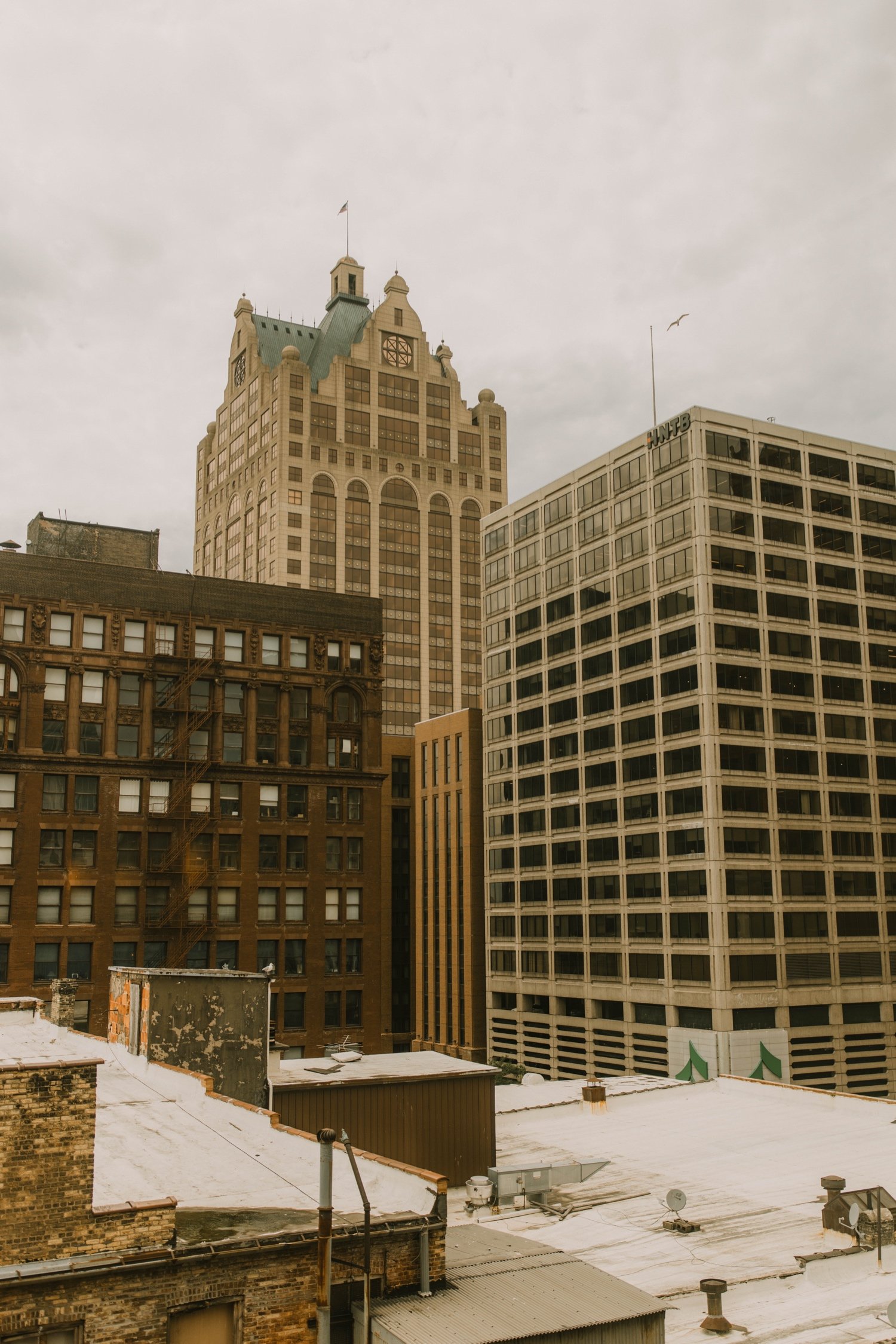 05_C&C-Milwaukee Wedding Photo Video Team-28.jpg