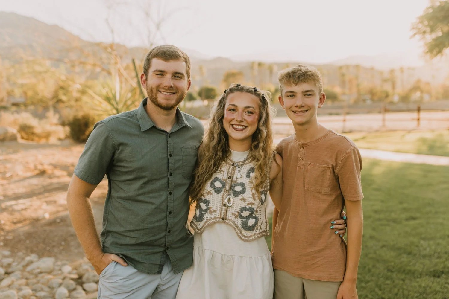 02_JL-Fam-Palm Springs Family Photo Video-13.jpg