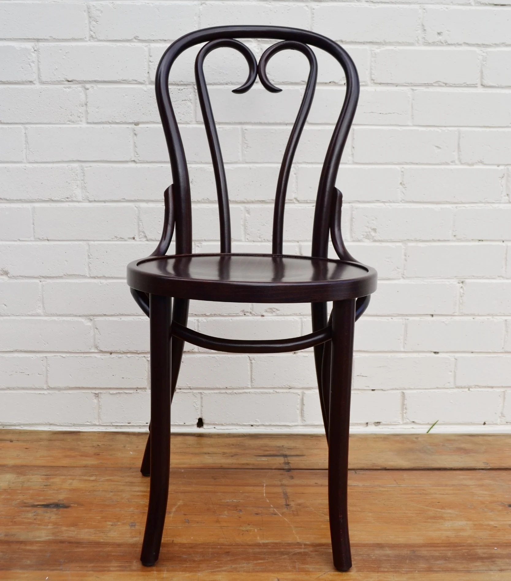 Bentwood Chair - Heart signing chairs