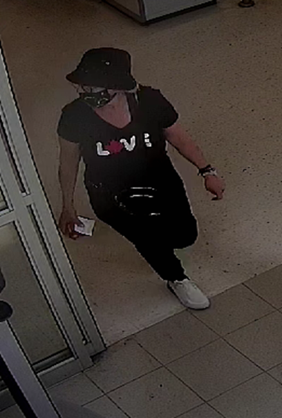 Port Hope police warn of distracted thefts