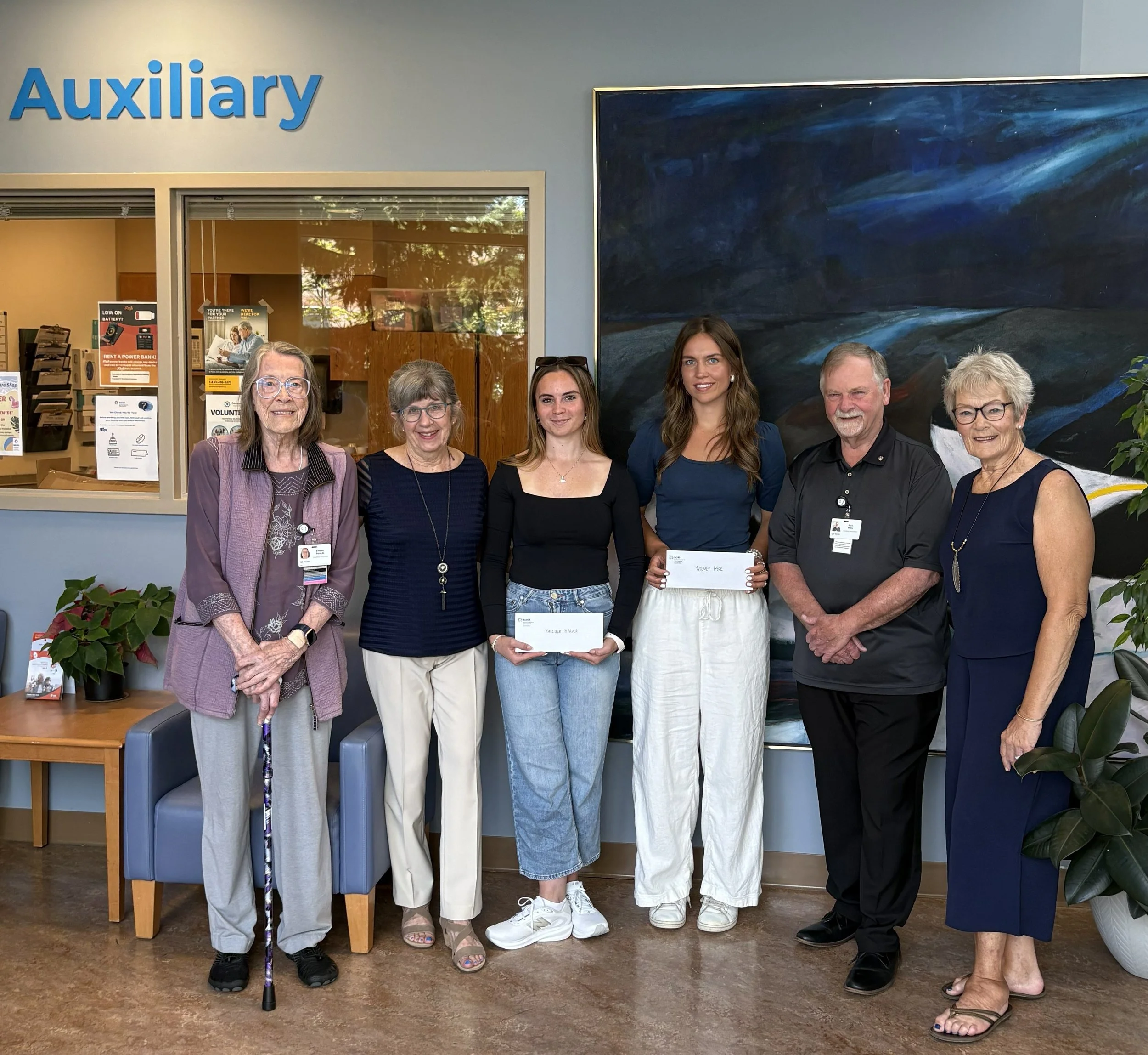NHH Auxiliary congratulates scholarship winners