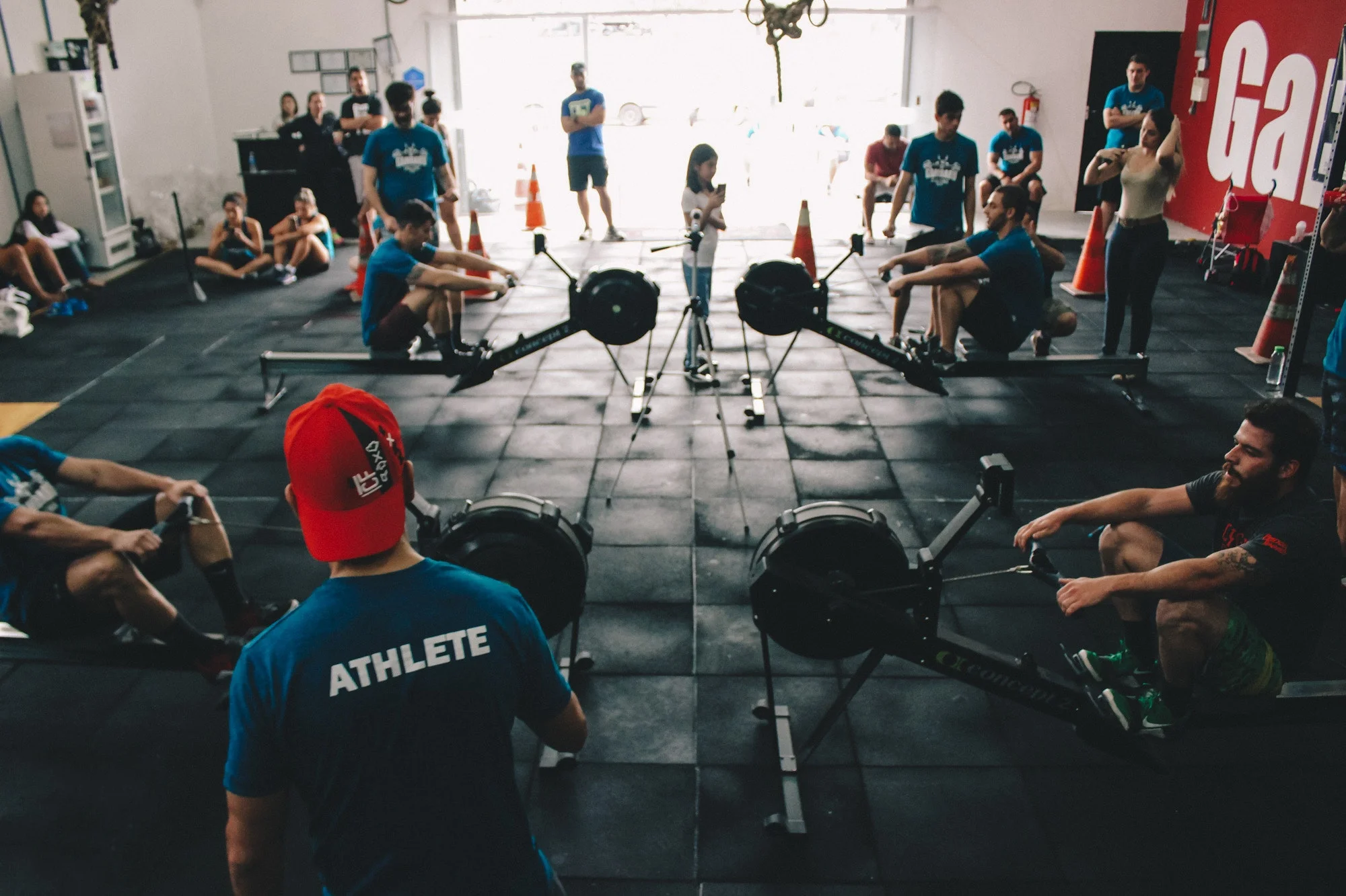 athletes-endurance-energy-685534.jpg