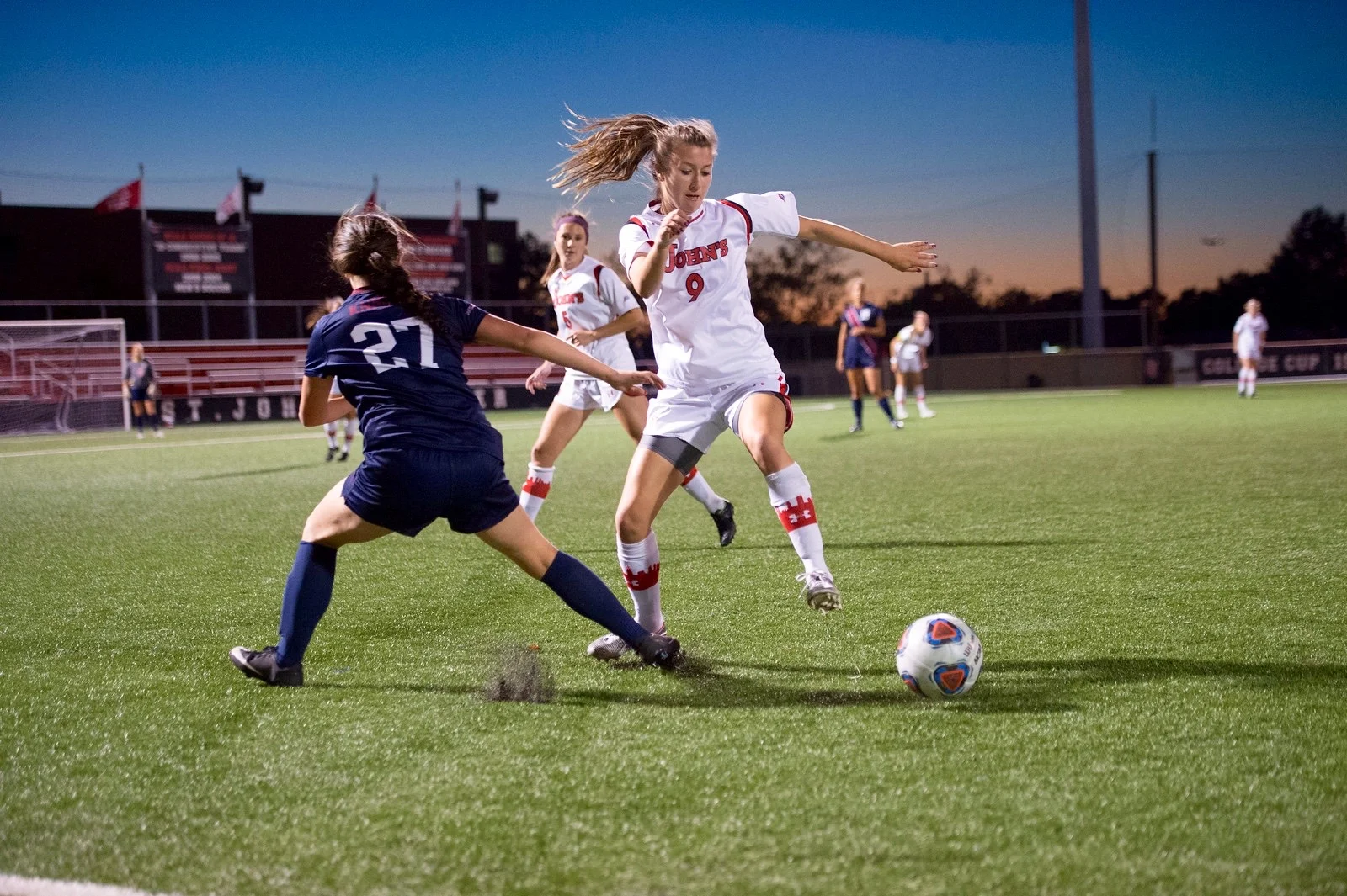 d1-female-athlete-overcoming-injury.jpg