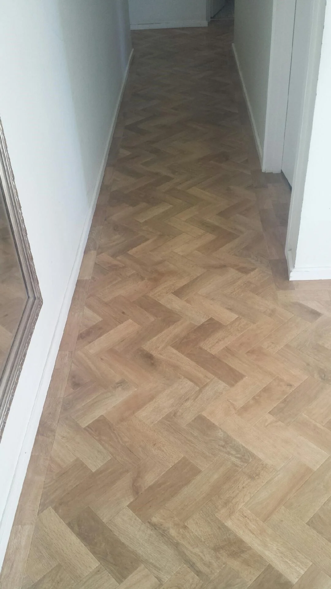 Karndean - Parquet Blond Oak.jpg