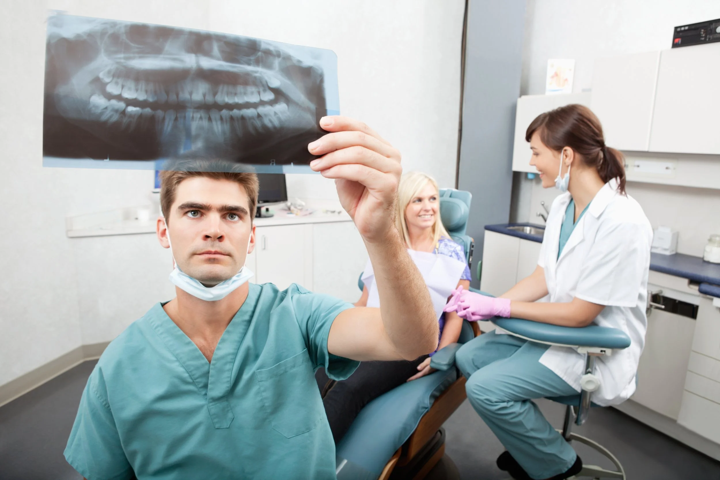 What Happens During a Dental X-ray Procedure