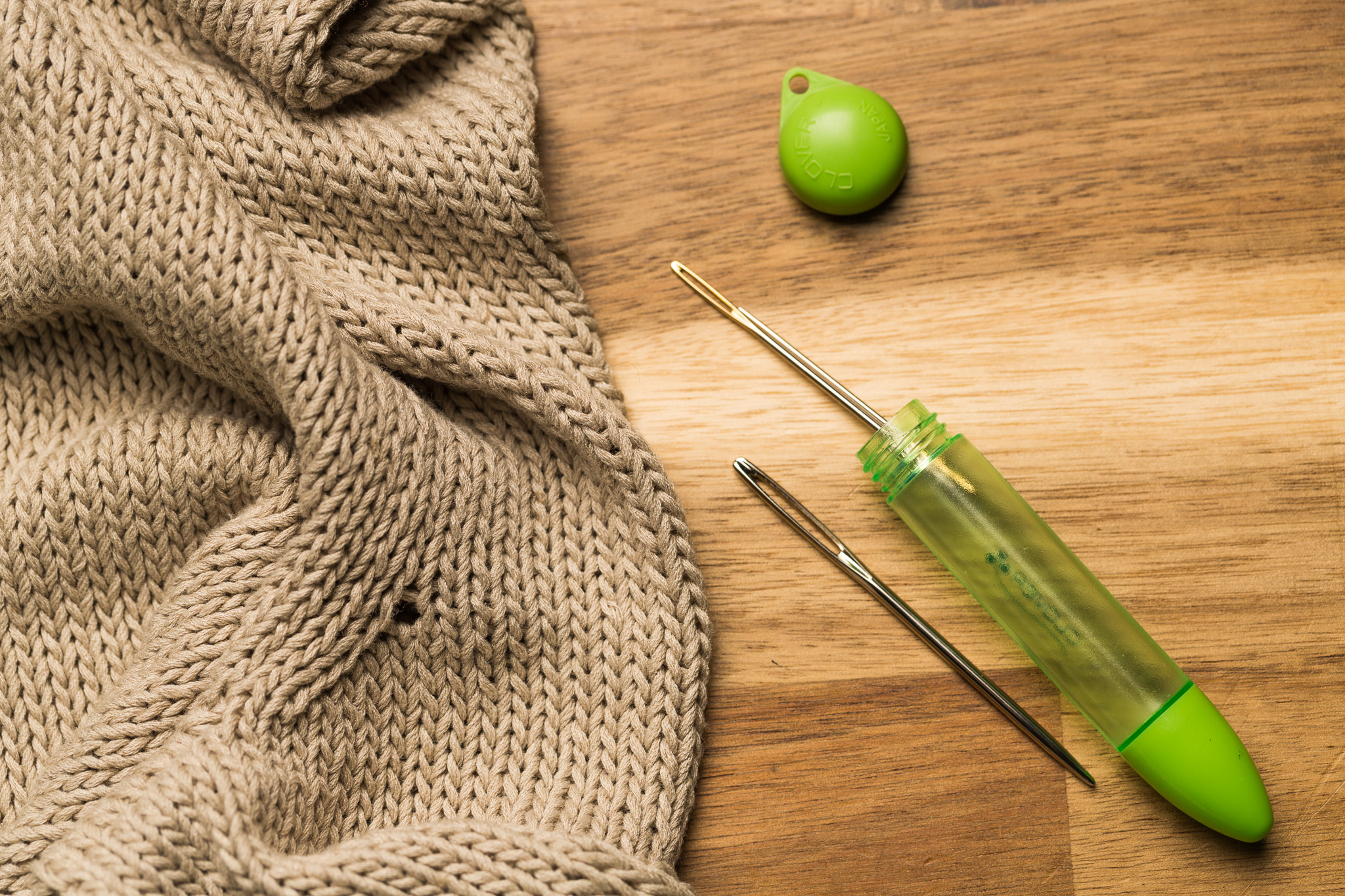 The Nifty Knitter - Knitting for Olive
