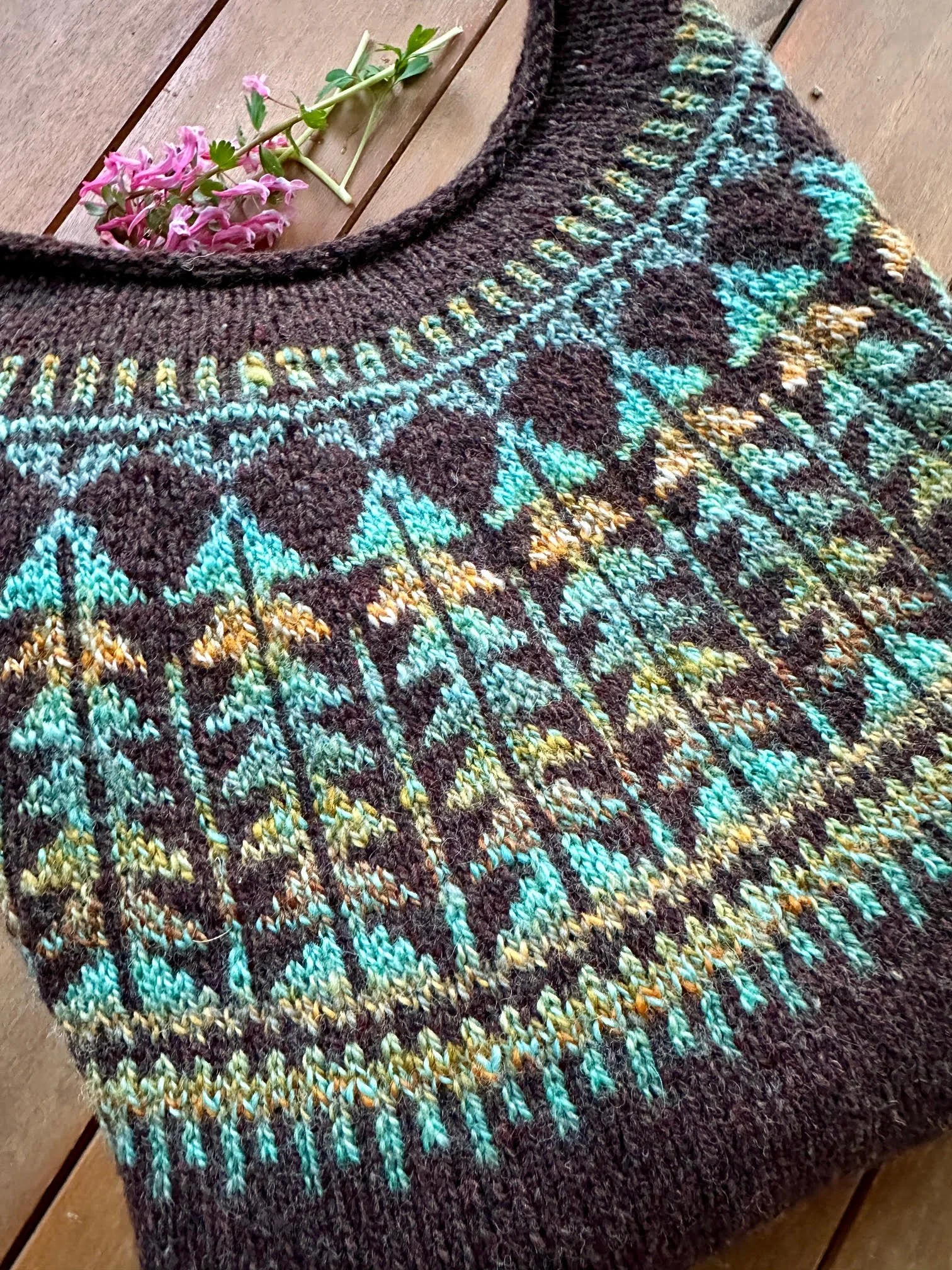 The Nifty Knitter - Knitting & Crochet Classes in Issaquah, WA