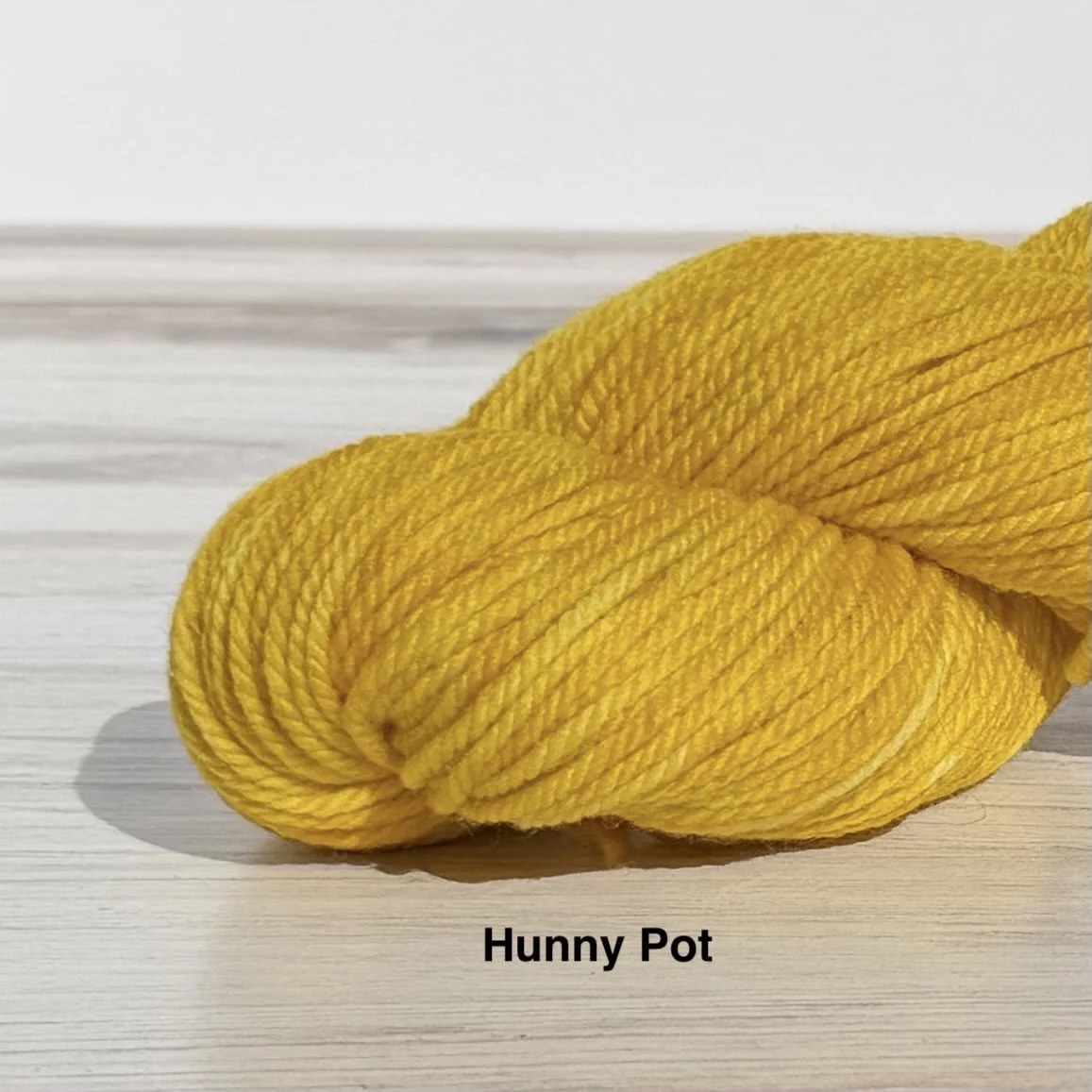 Whistling-Kettle-Tea-Shop-Worsted-Hunny-Pot.jpeg