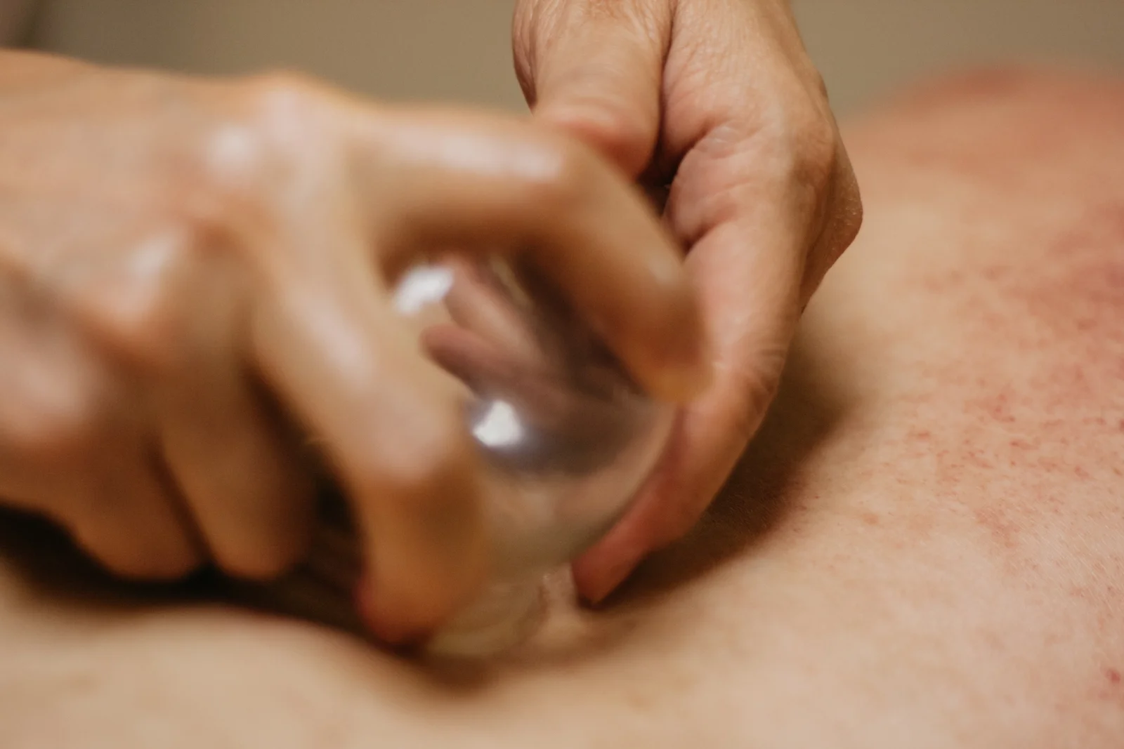 Tim Chow_Cupping_Small_001.jpg